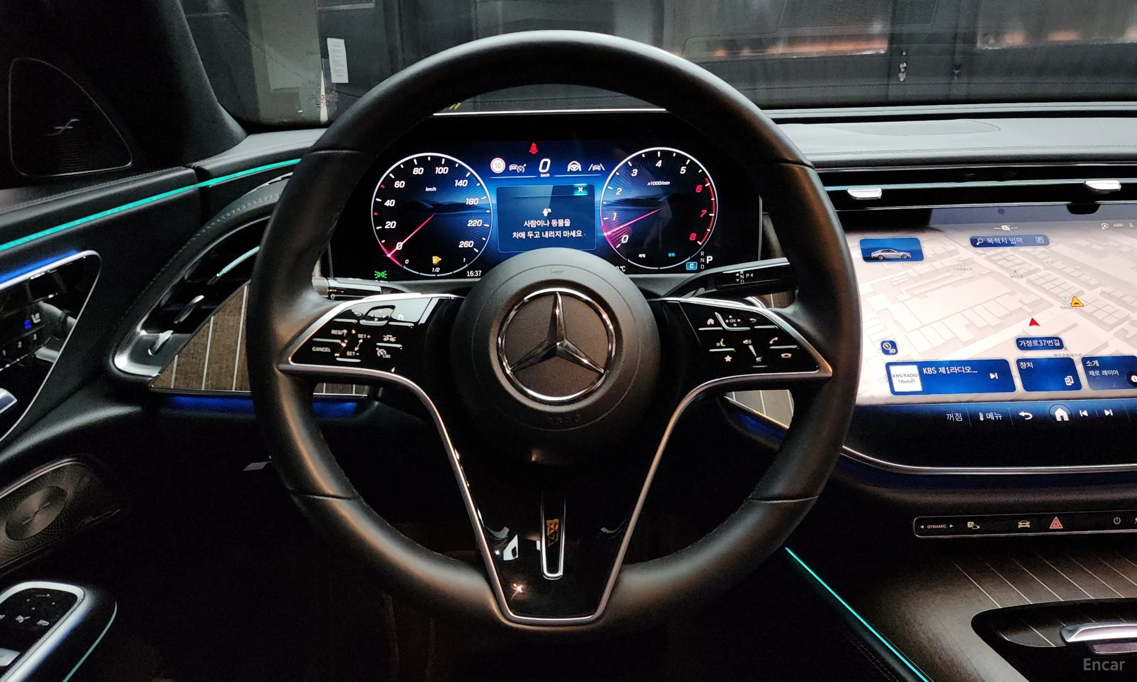 Mercedes Benz E-Class W214 превью 13
