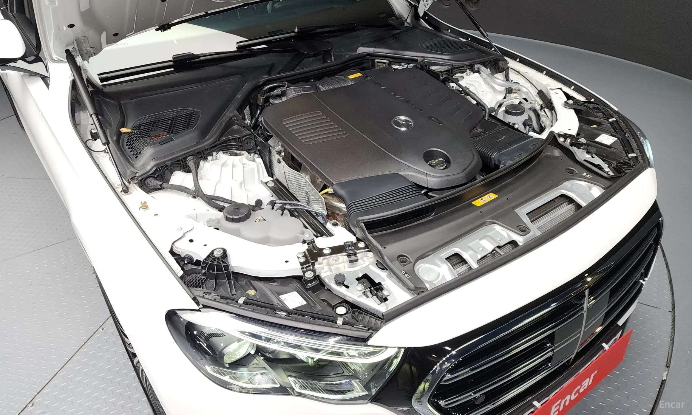 Mercedes Benz E-Class W214 превью 6