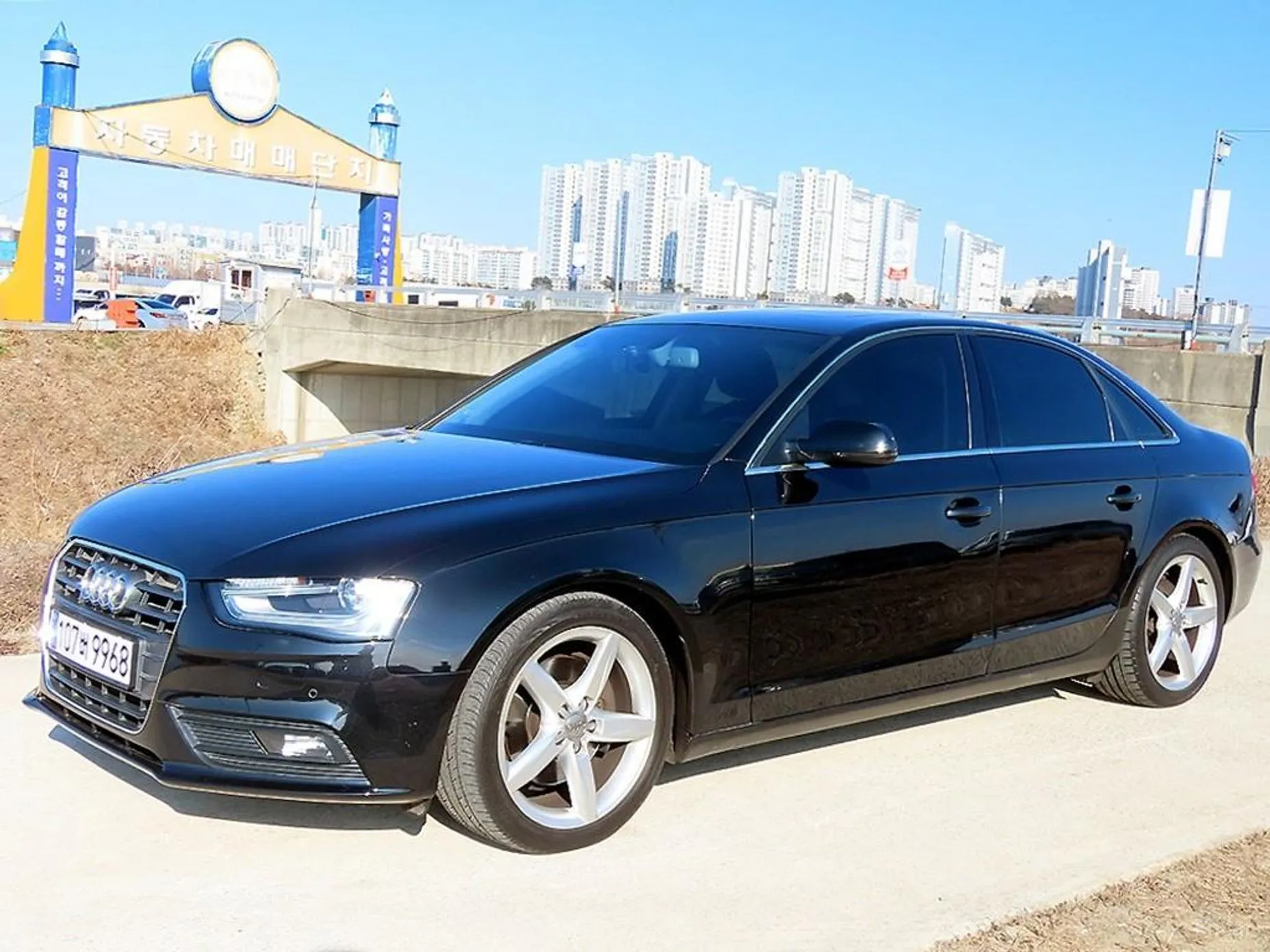 Audi New A4 превью 2