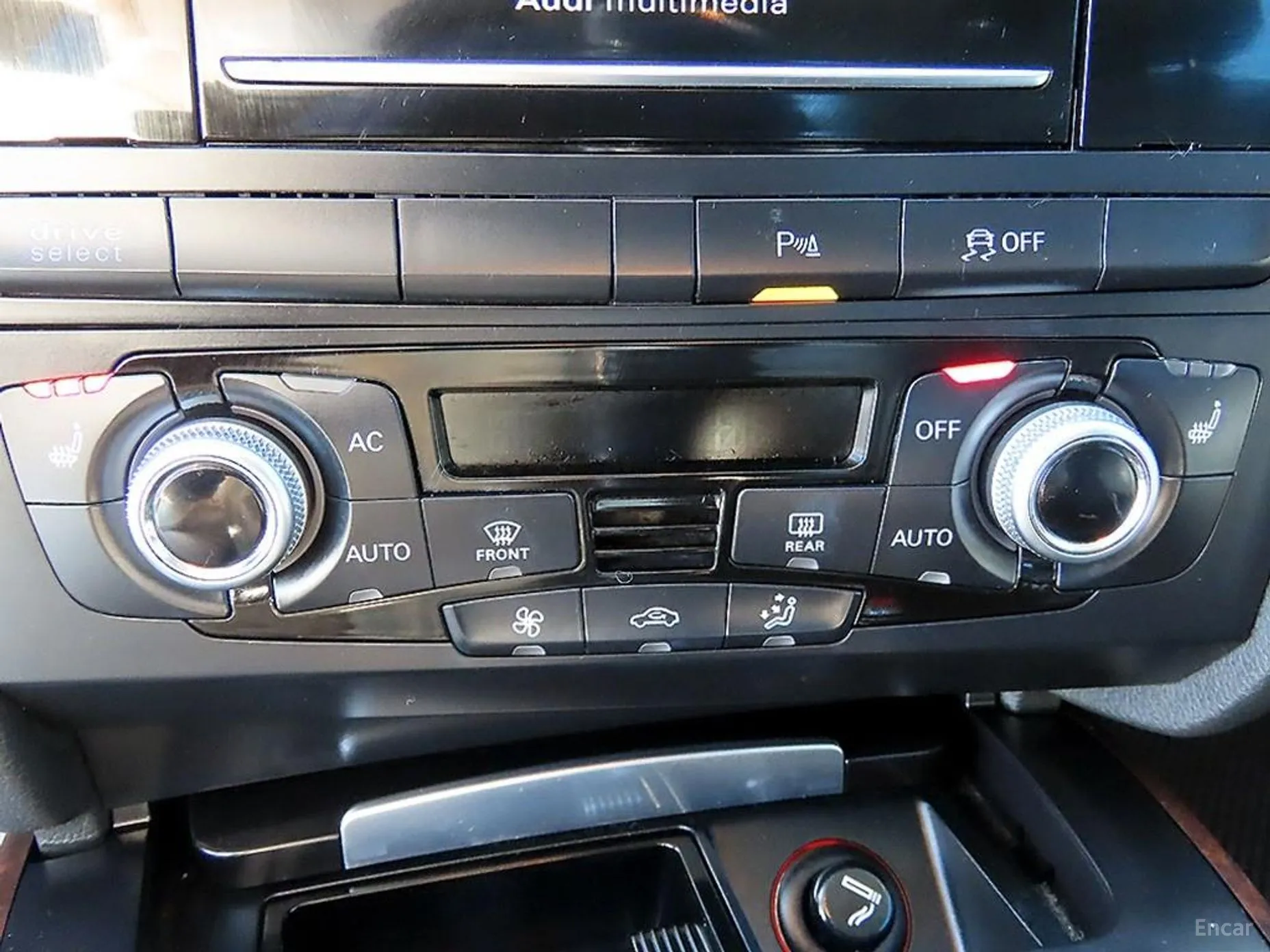 Audi New A4 превью 16
