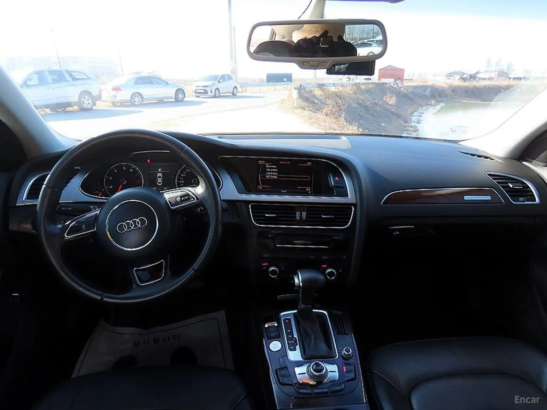 Audi New A4 превью 9