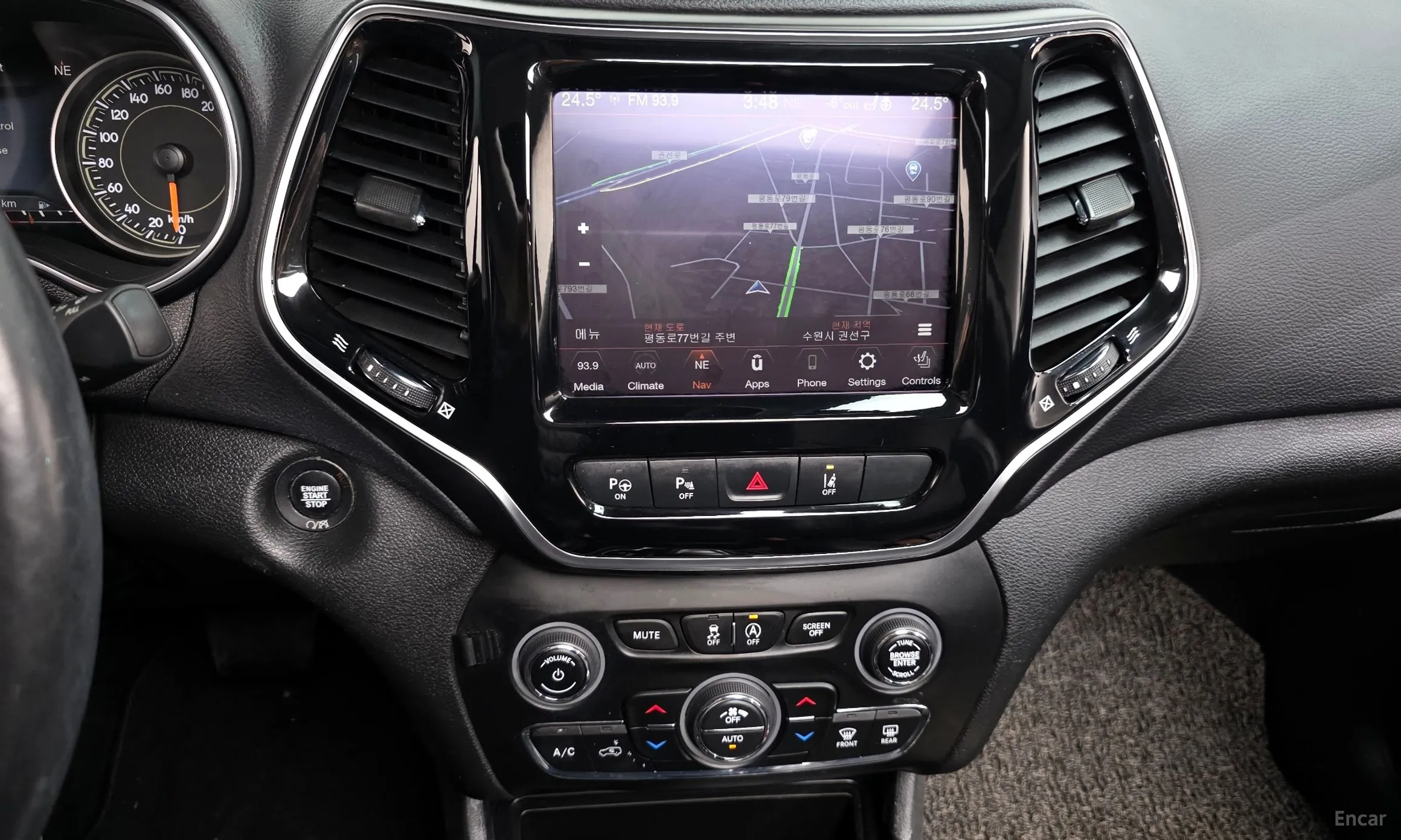 Jeep Cherokee (KL) превью 14