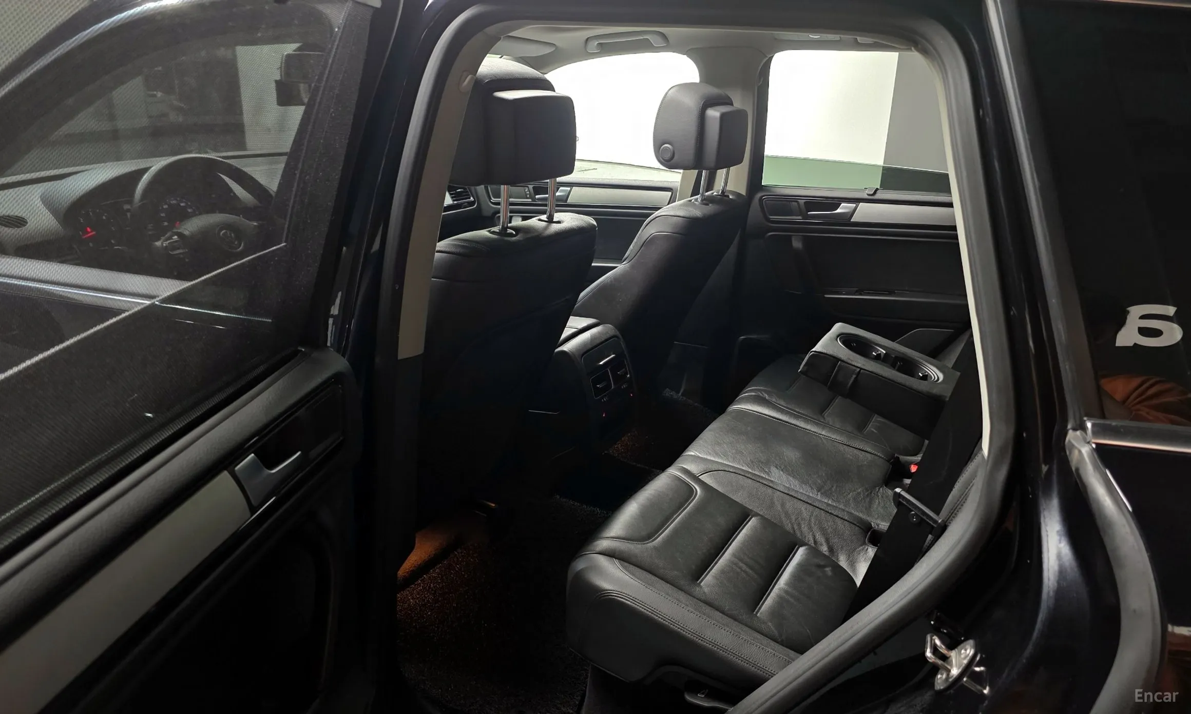 Volkswagen New Touareg превью 11