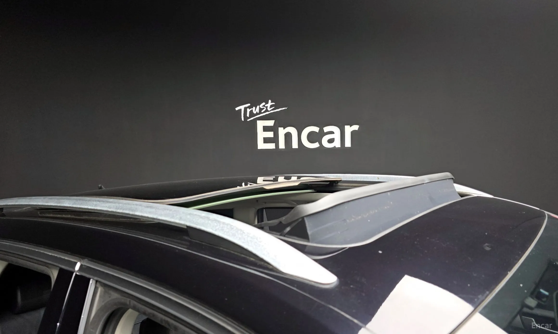 Volkswagen New Touareg превью 20