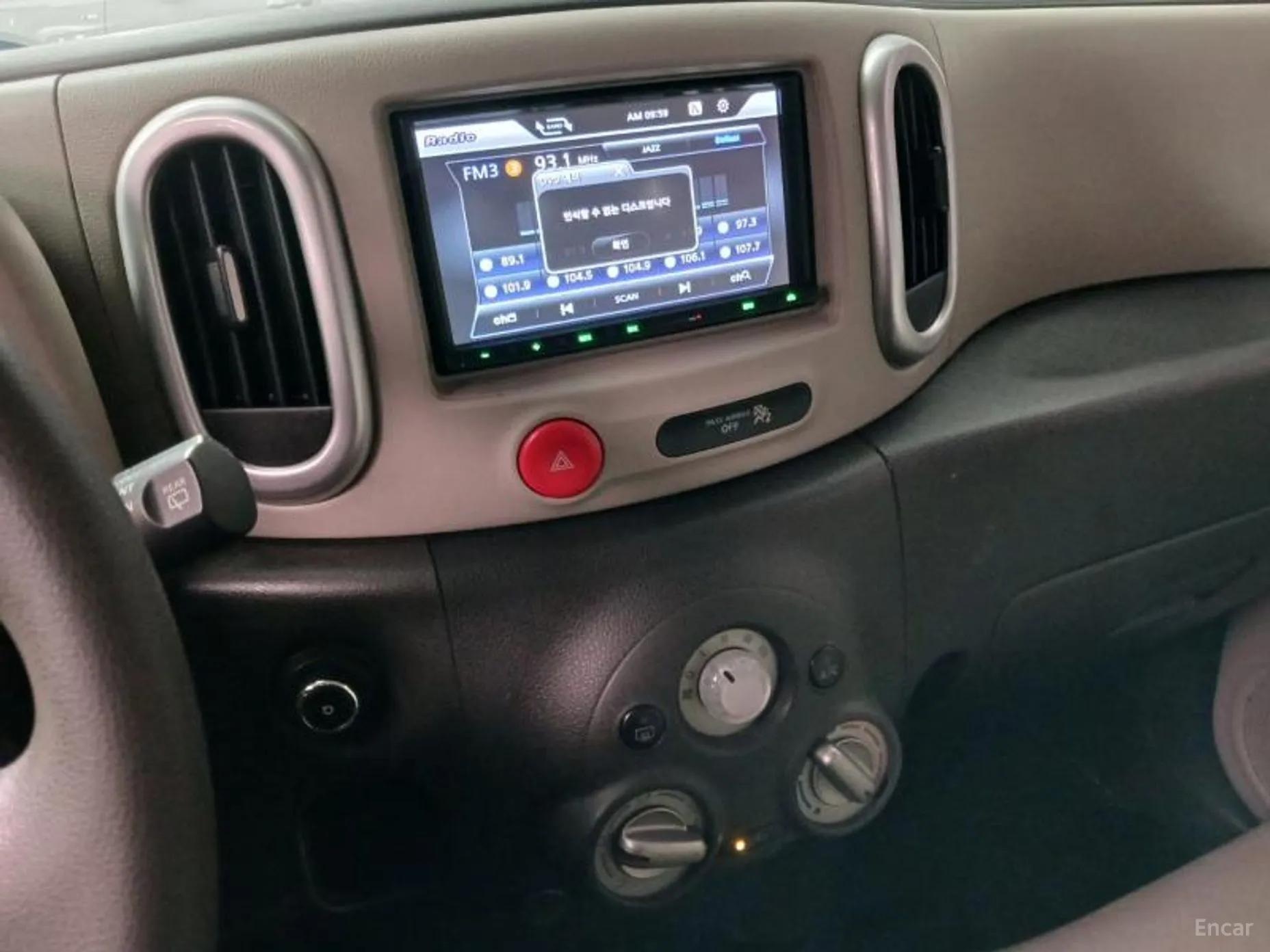 Nissan Cube превью 13