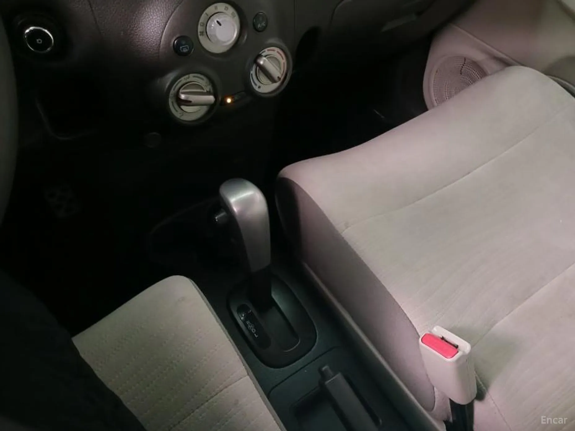 Nissan Cube превью 15