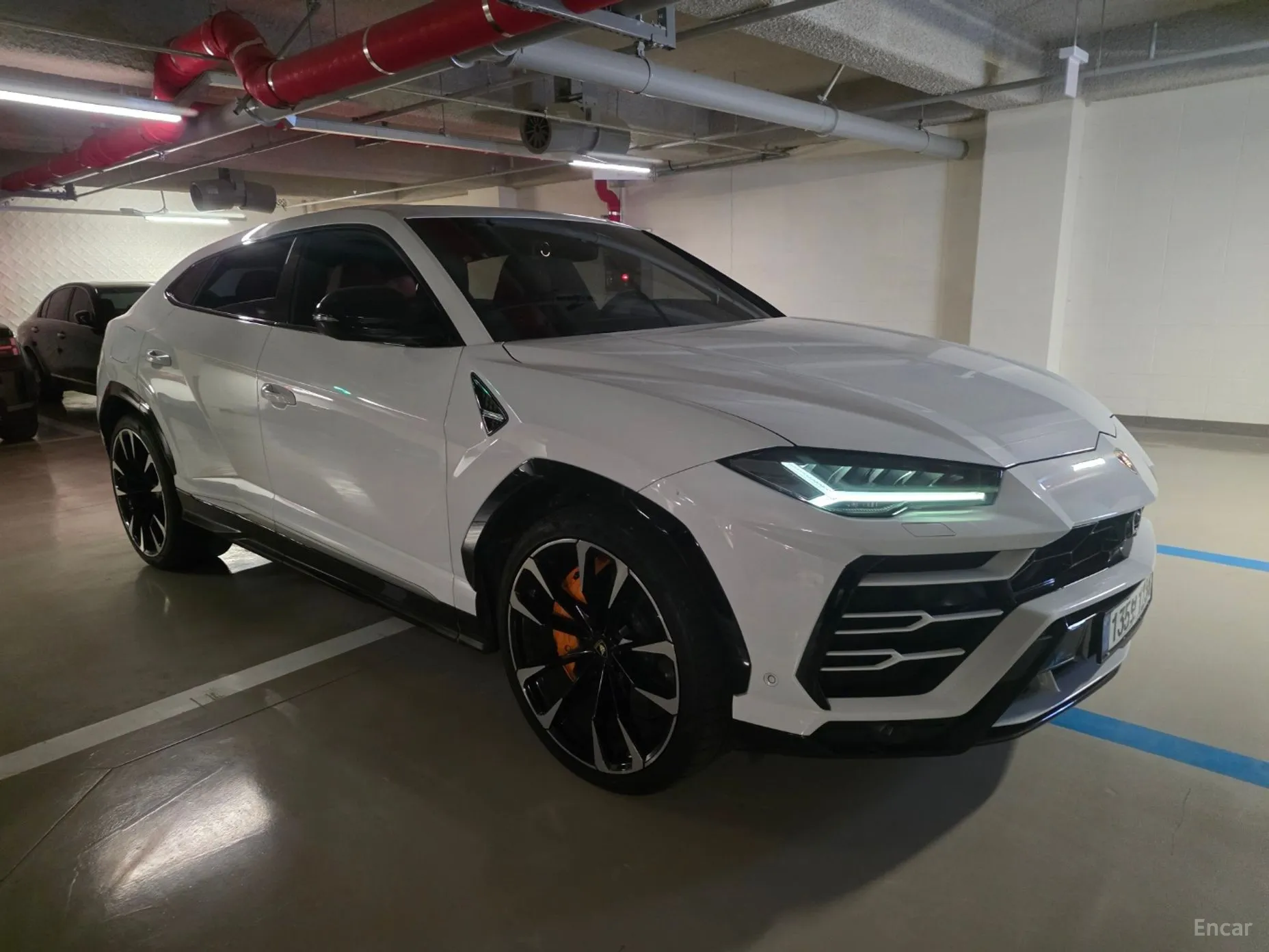 Lamborghini Urus превью 5