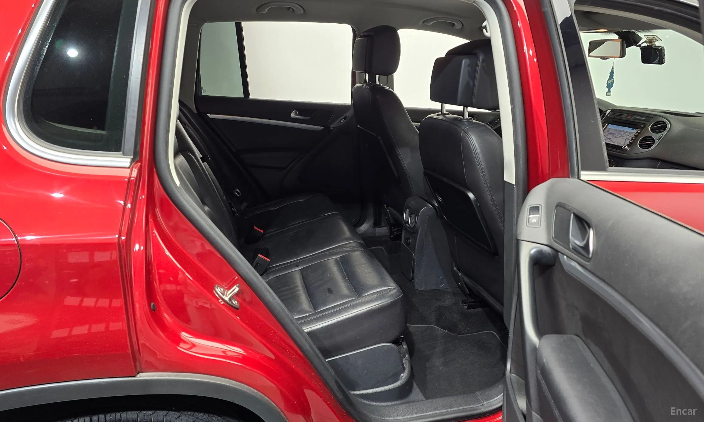 Volkswagen New Tiguan превью 12