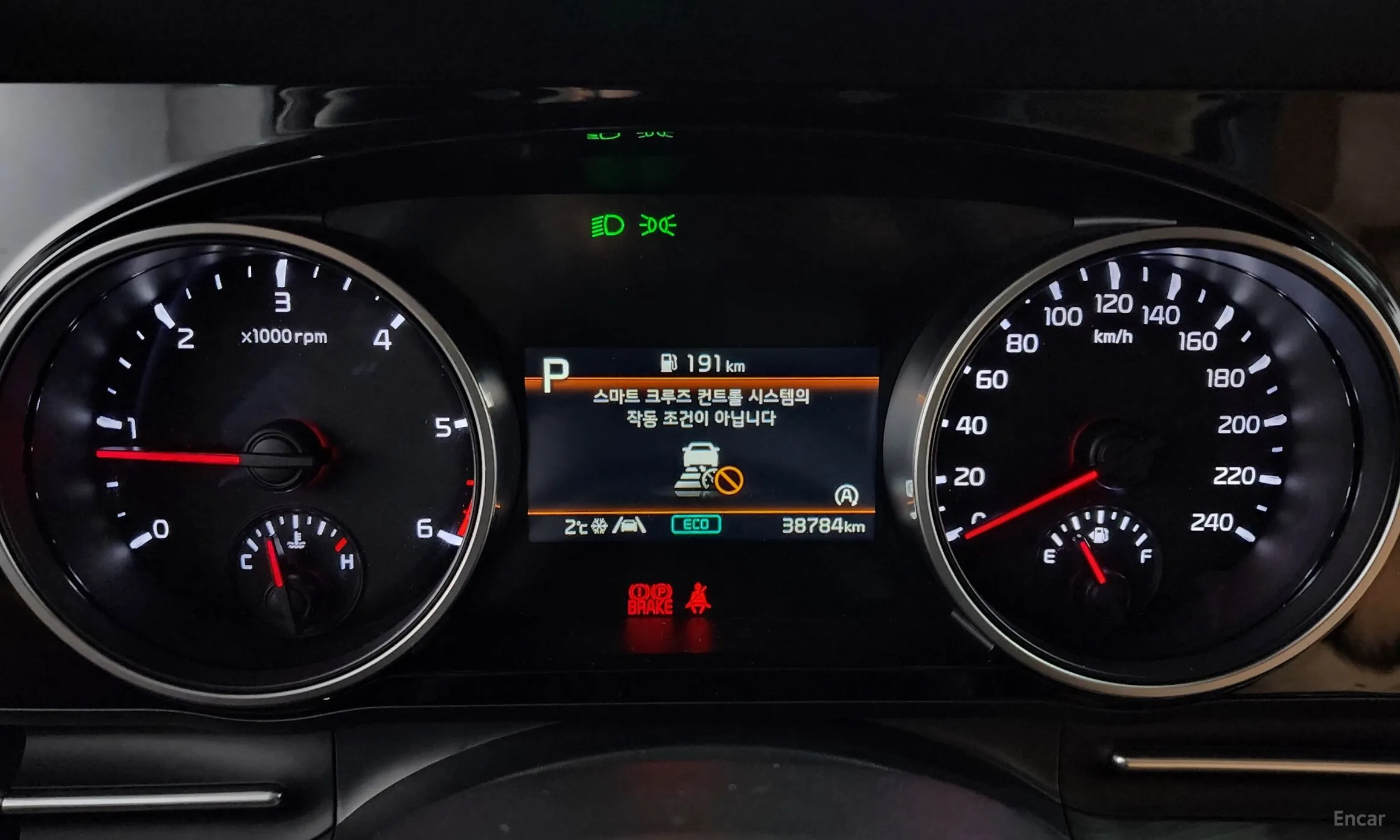 Kia Carnival Gen 4 превью 8