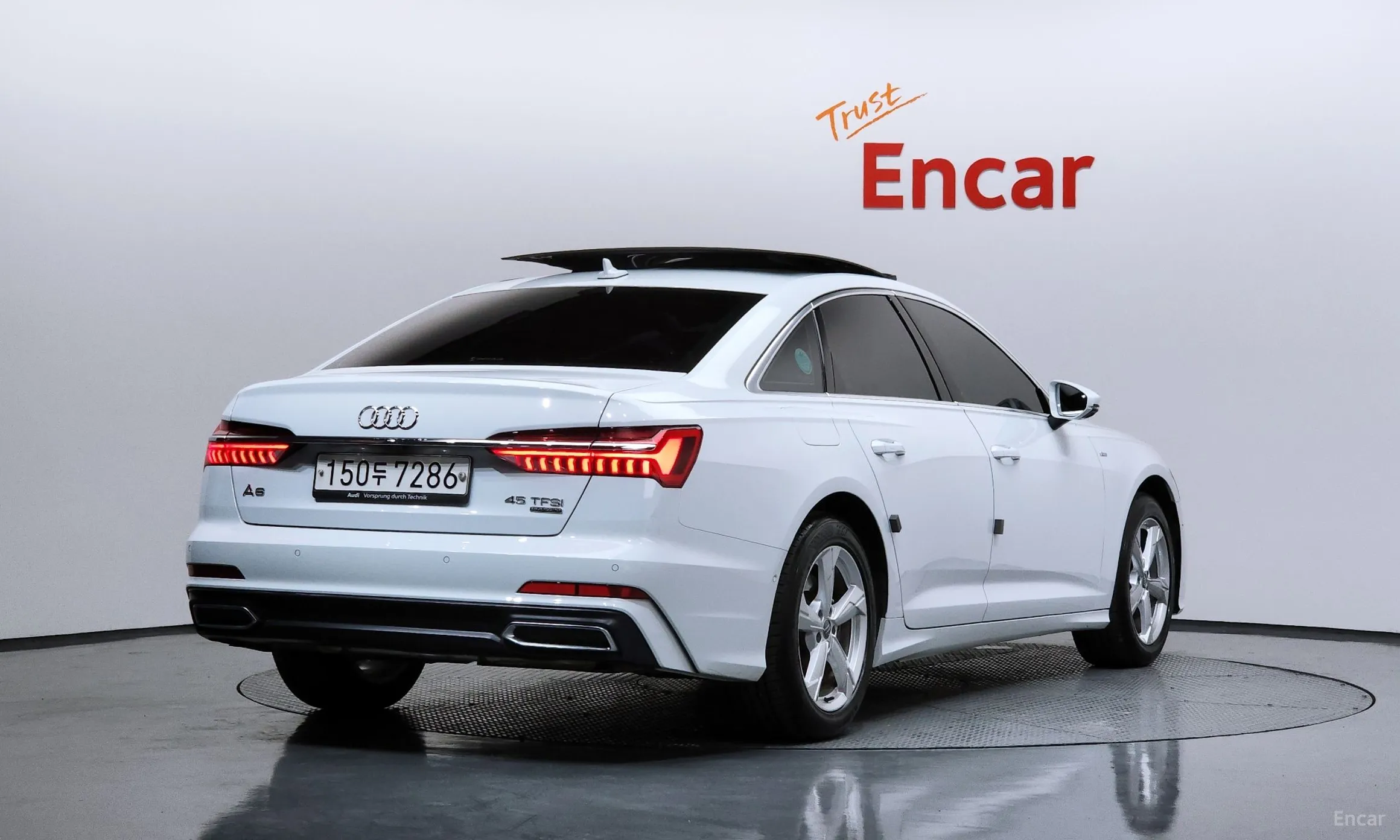 Audi A6 (C8) превью 2
