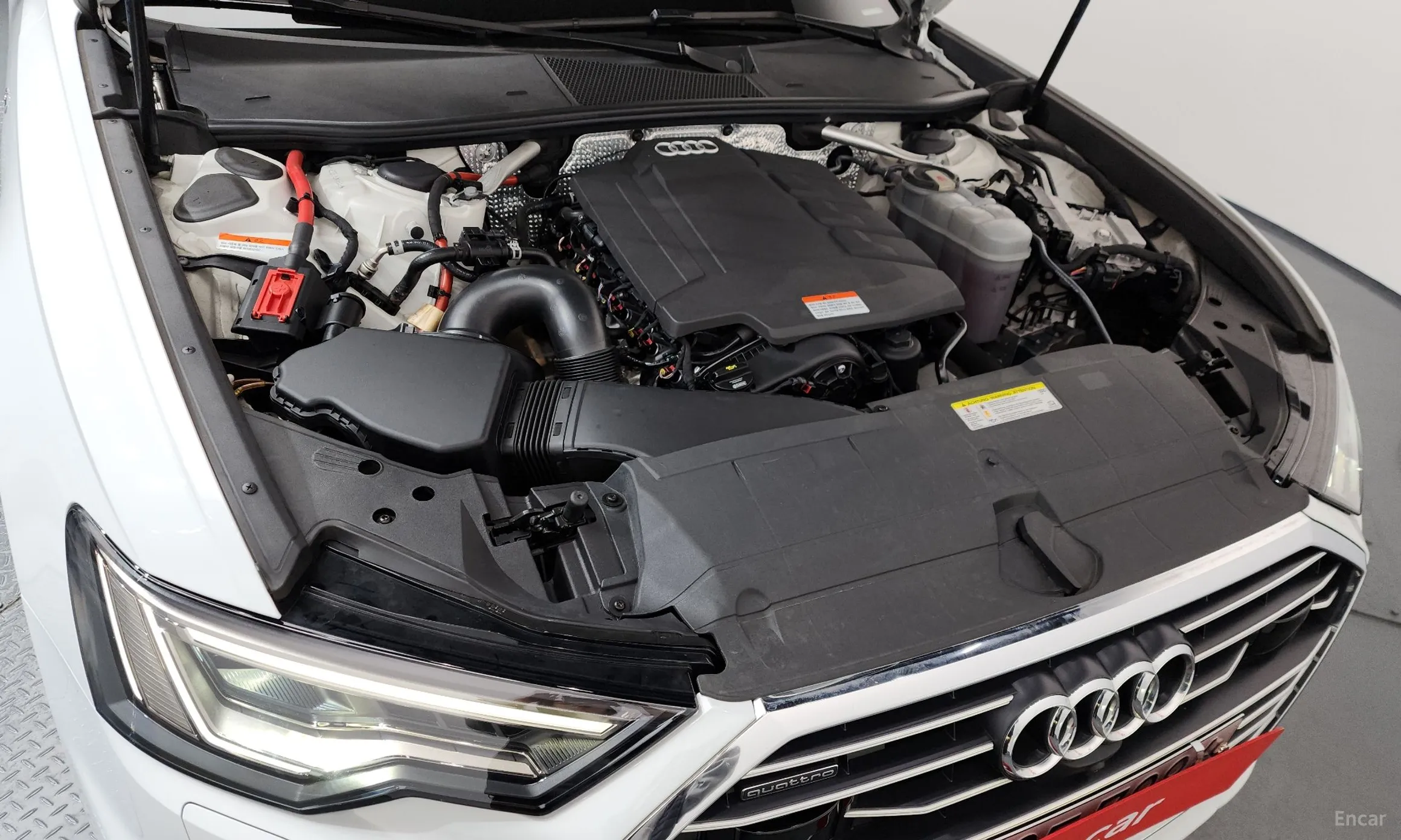 Audi A6 (C8) превью 6