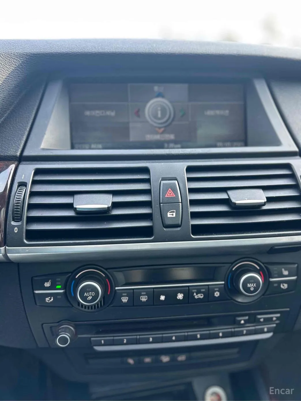 BMW X5 (E70) превью 9