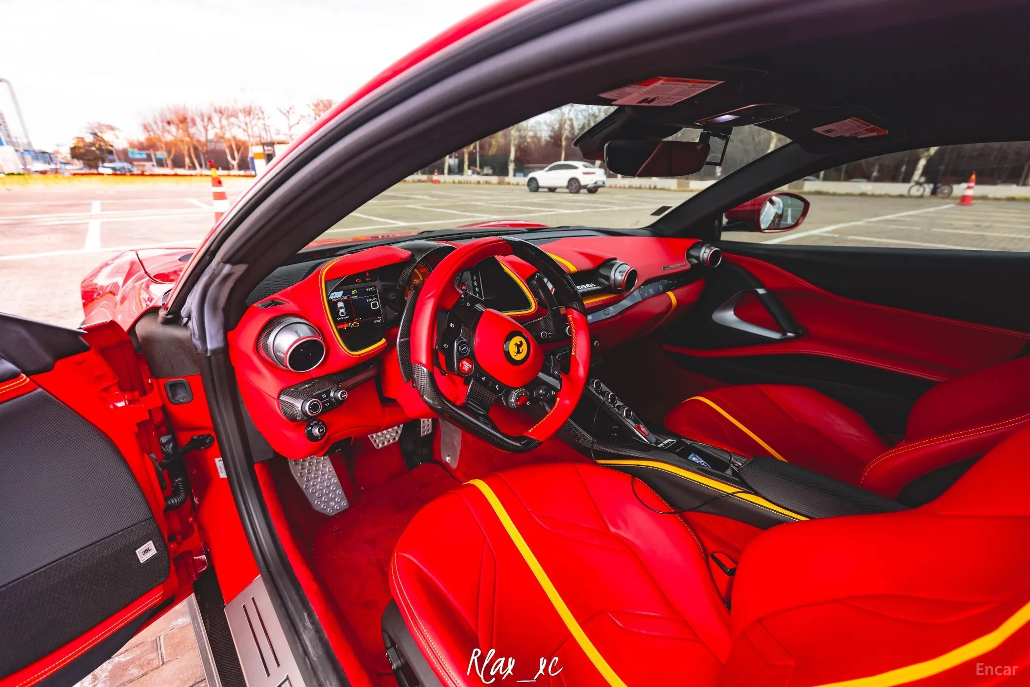 Ferrari 812 Superfast превью 11