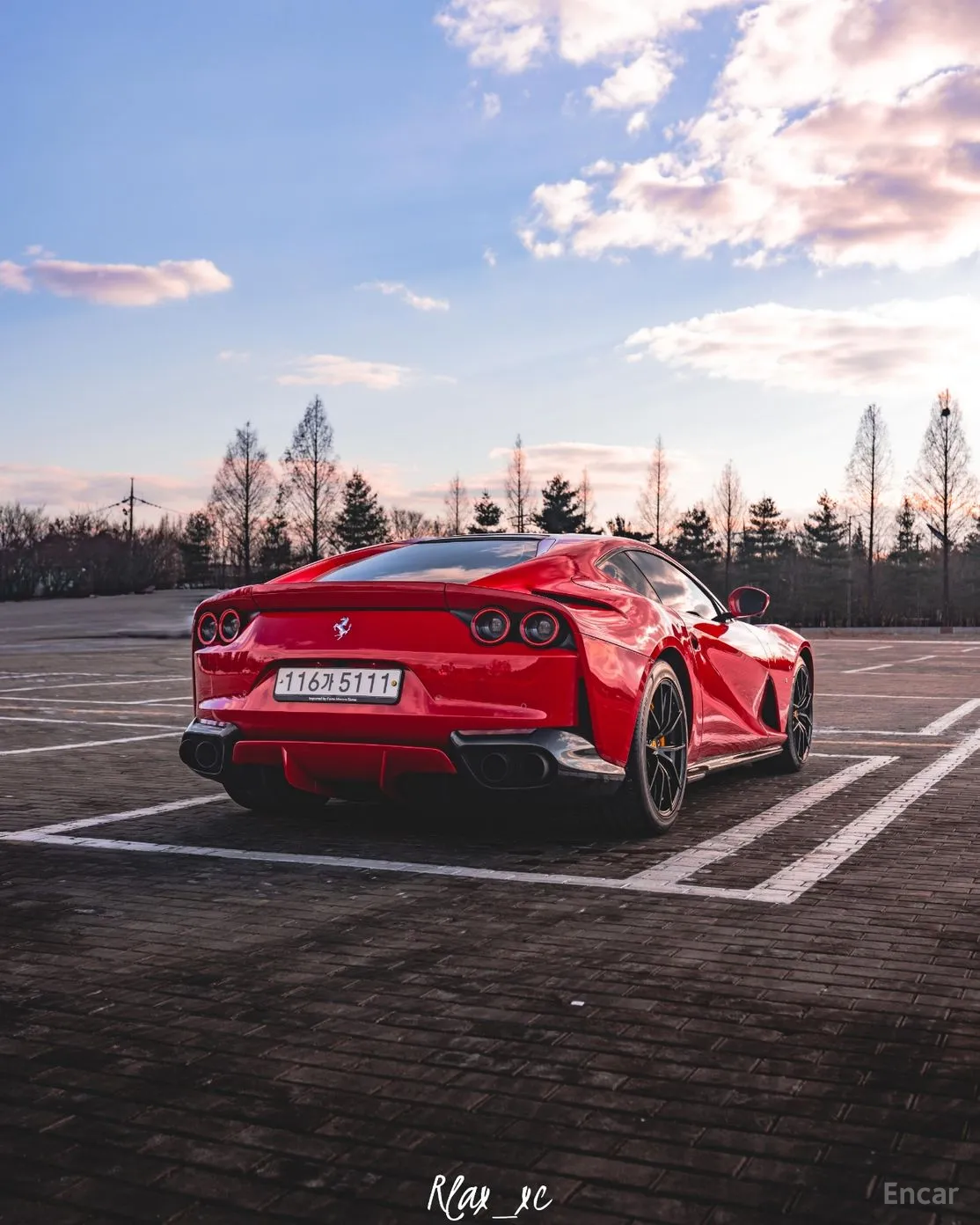 Ferrari 812 Superfast превью 13
