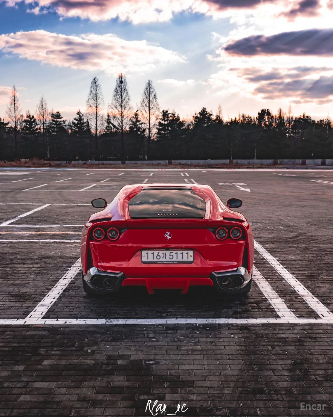 Ferrari 812 Superfast превью 14
