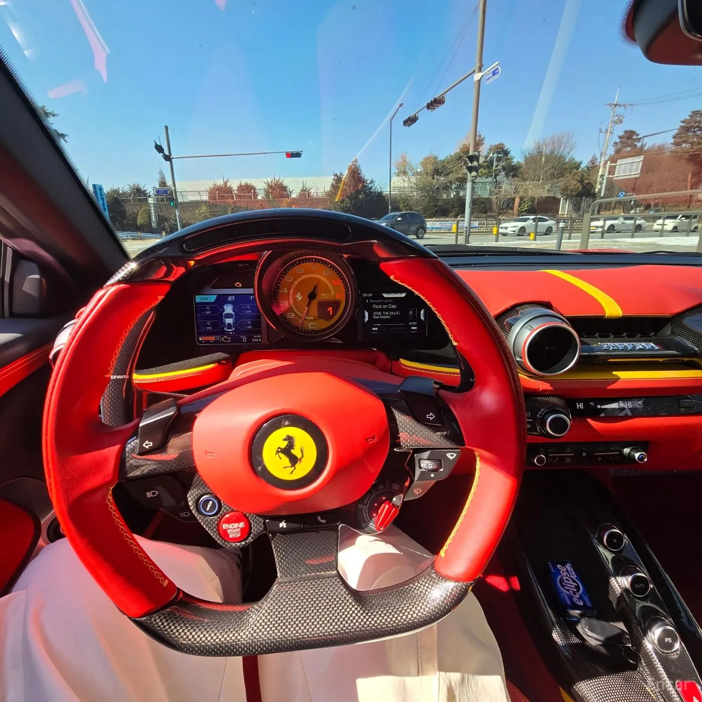 Ferrari 812 Superfast превью 6