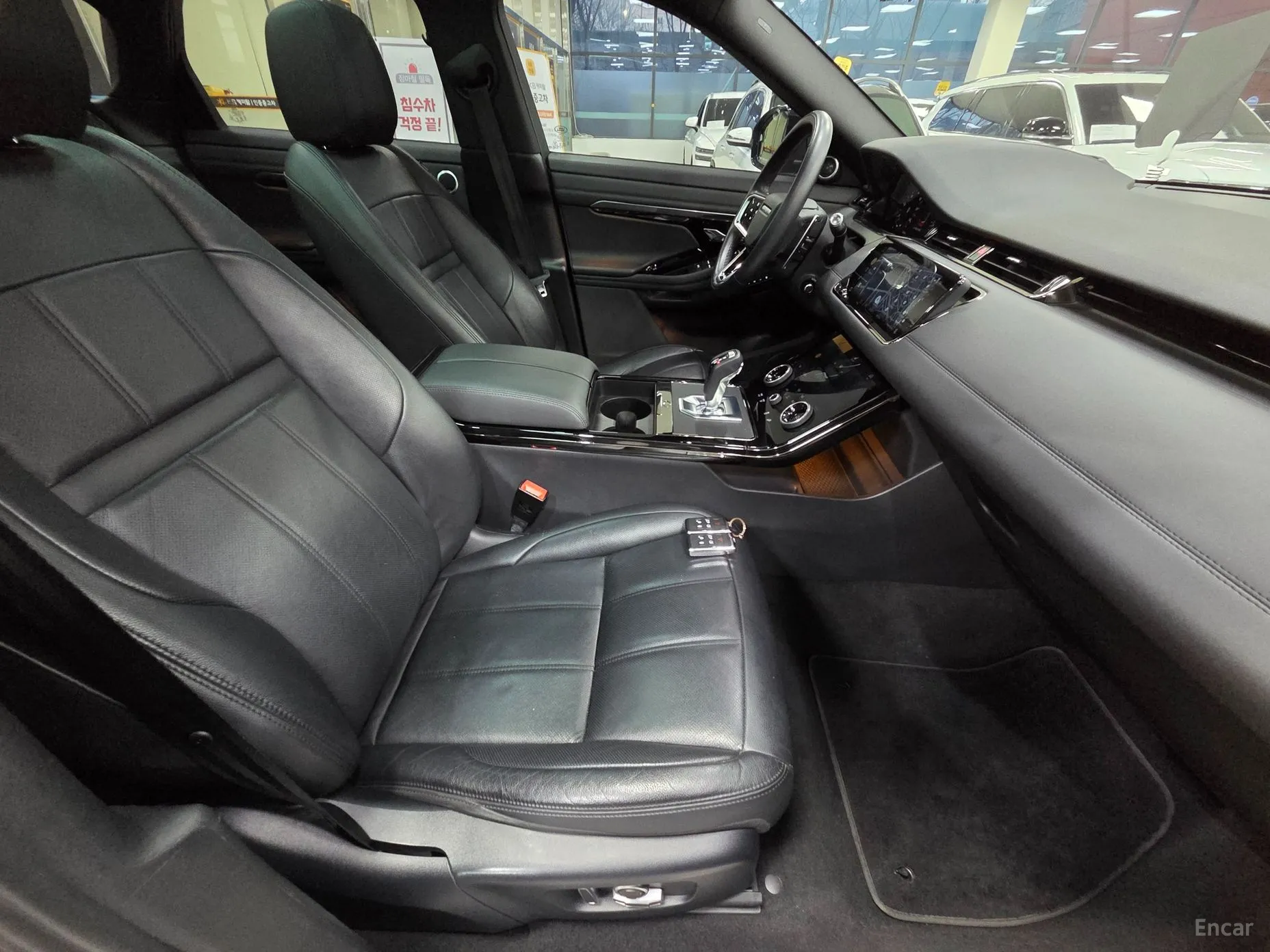 Land Rover Range Rover Evoque 2nd Generation превью 19