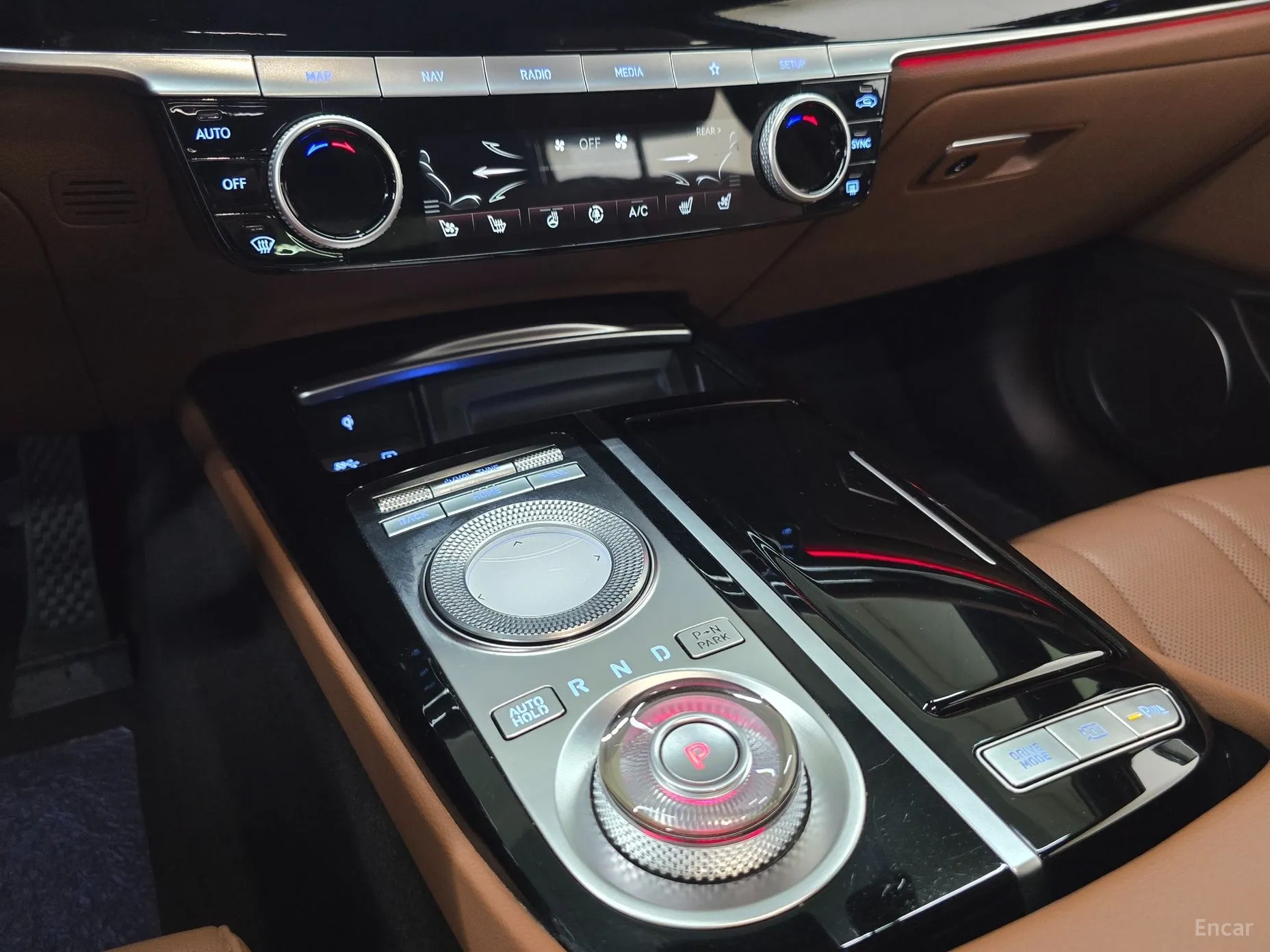 Genesis G80 (RG3) превью 15