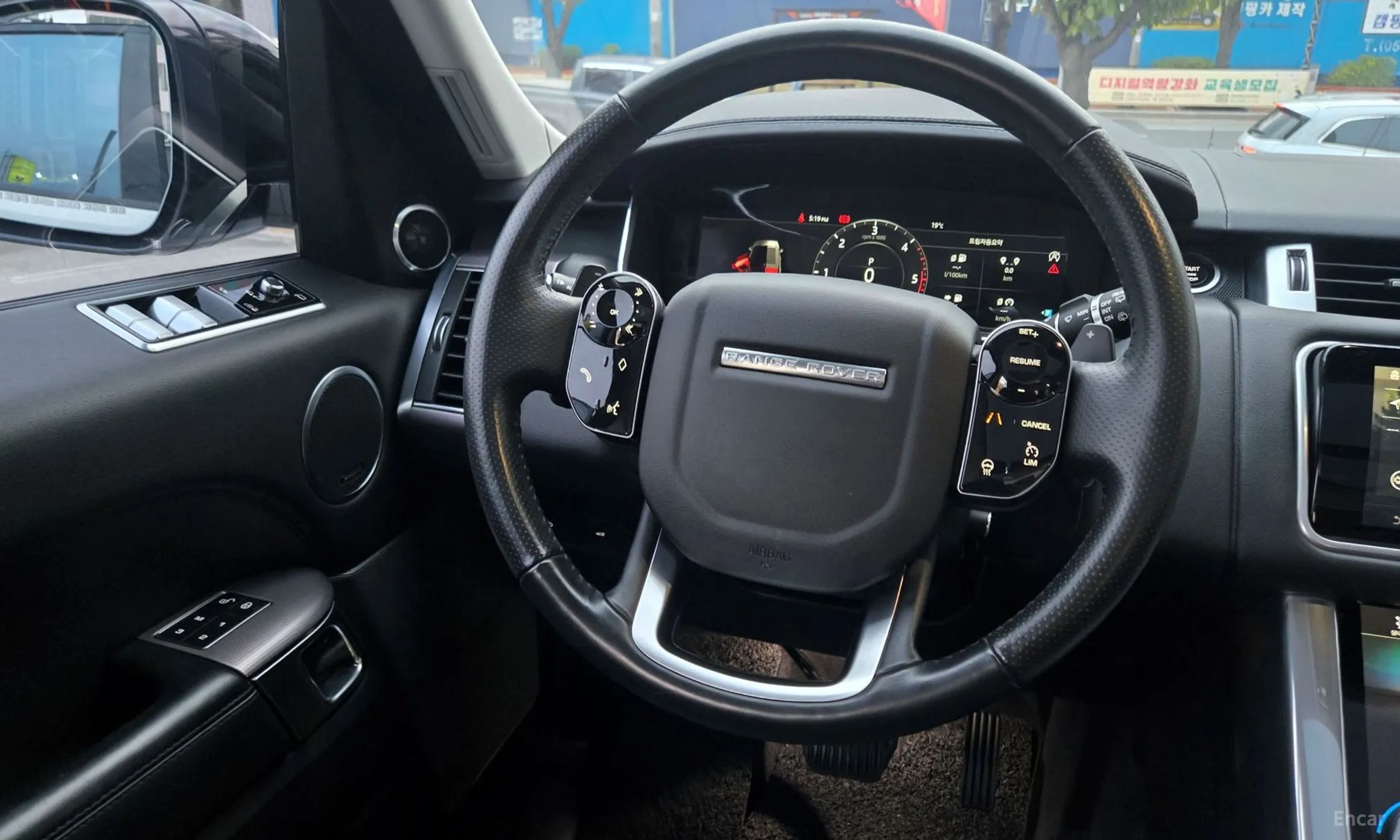 Land Rover Range Rover Sport 2nd Generation превью 15