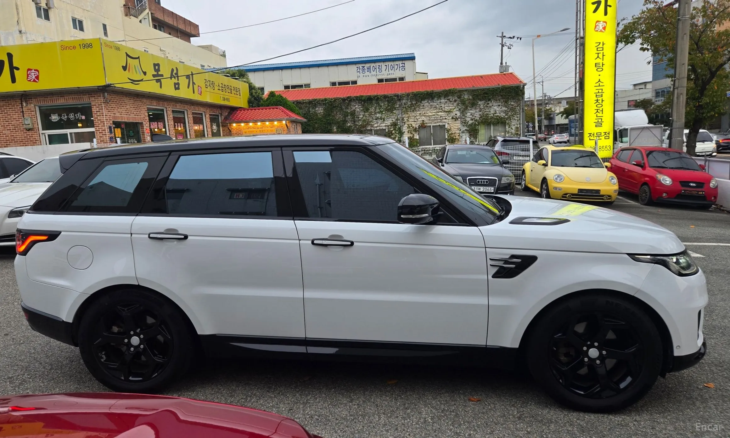 Land Rover Range Rover Sport 2nd Generation
