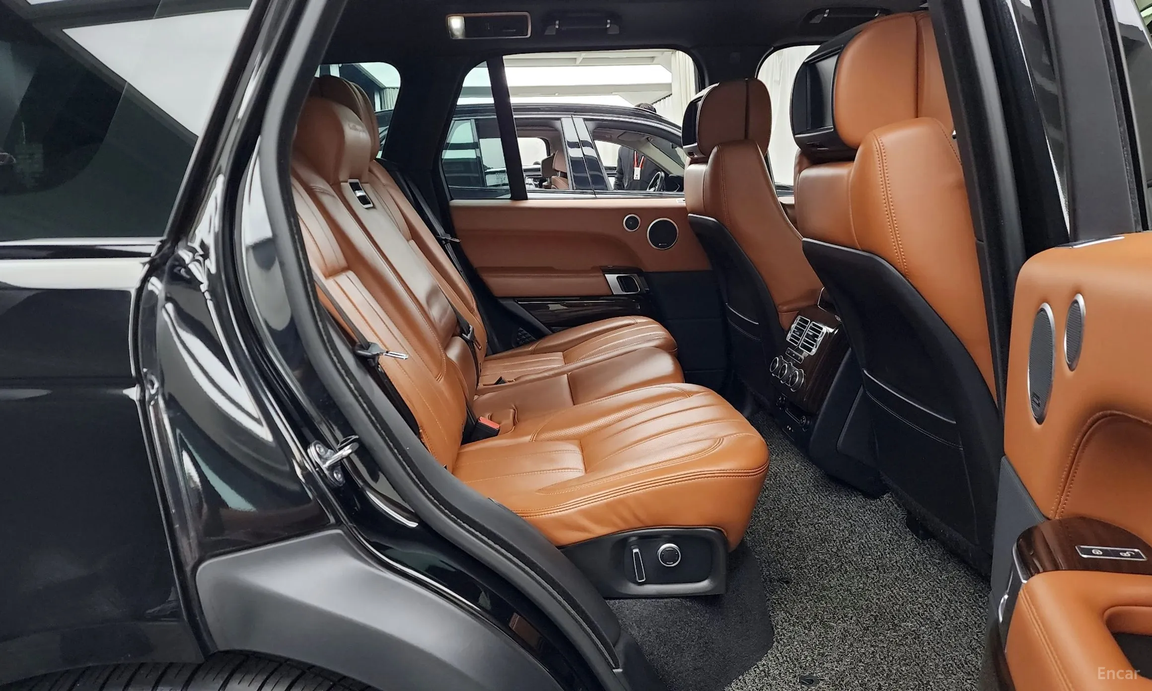 Land Rover Range Rover 4th Generation превью 12