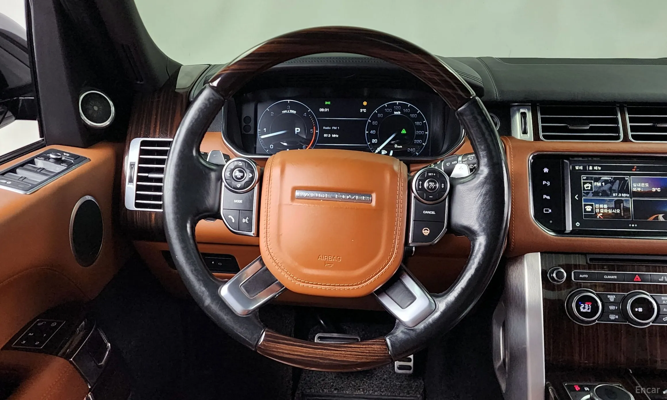 Land Rover Range Rover 4th Generation превью 13