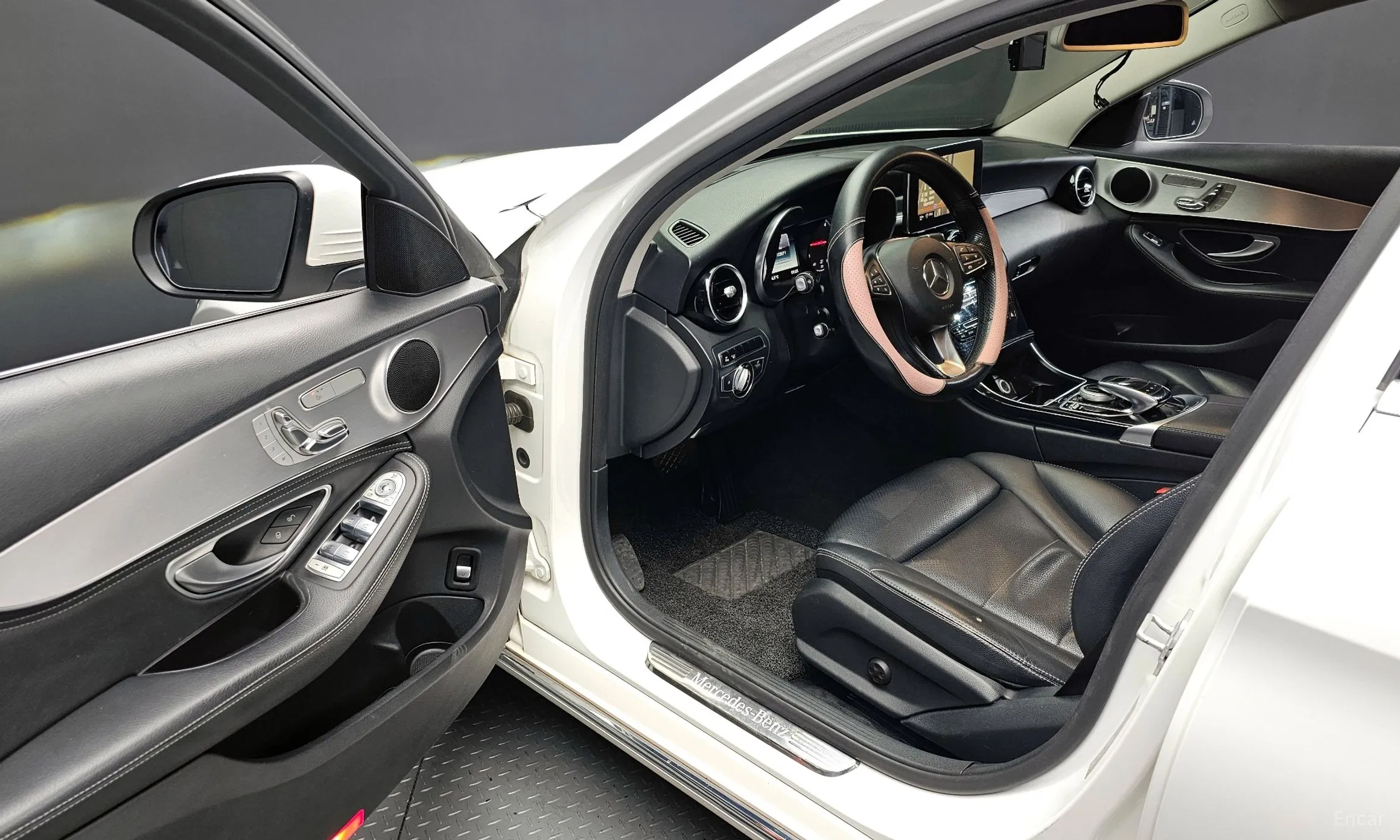Mercedes Benz C-Class W205 превью 11