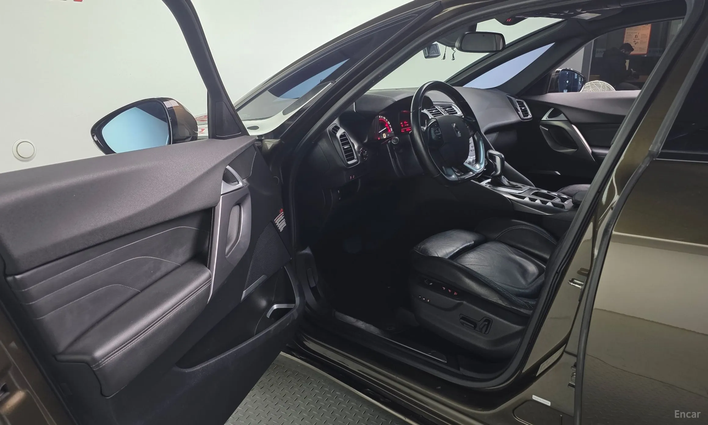 Citroën/DS DS5 превью 10