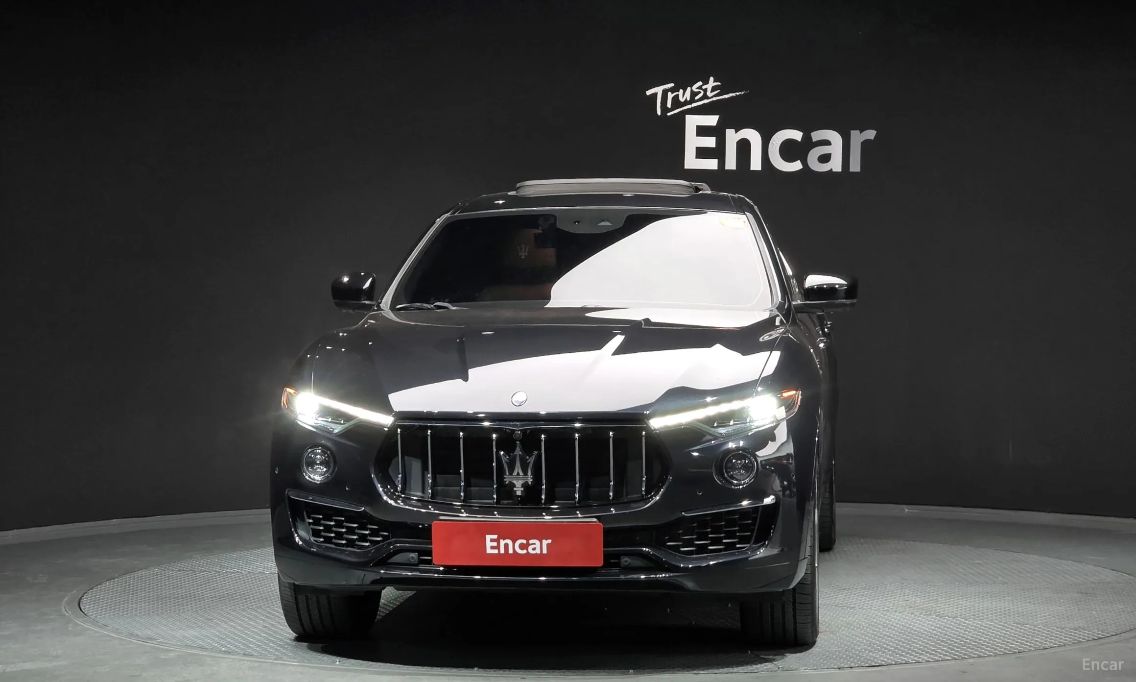 Maserati Levante превью 3