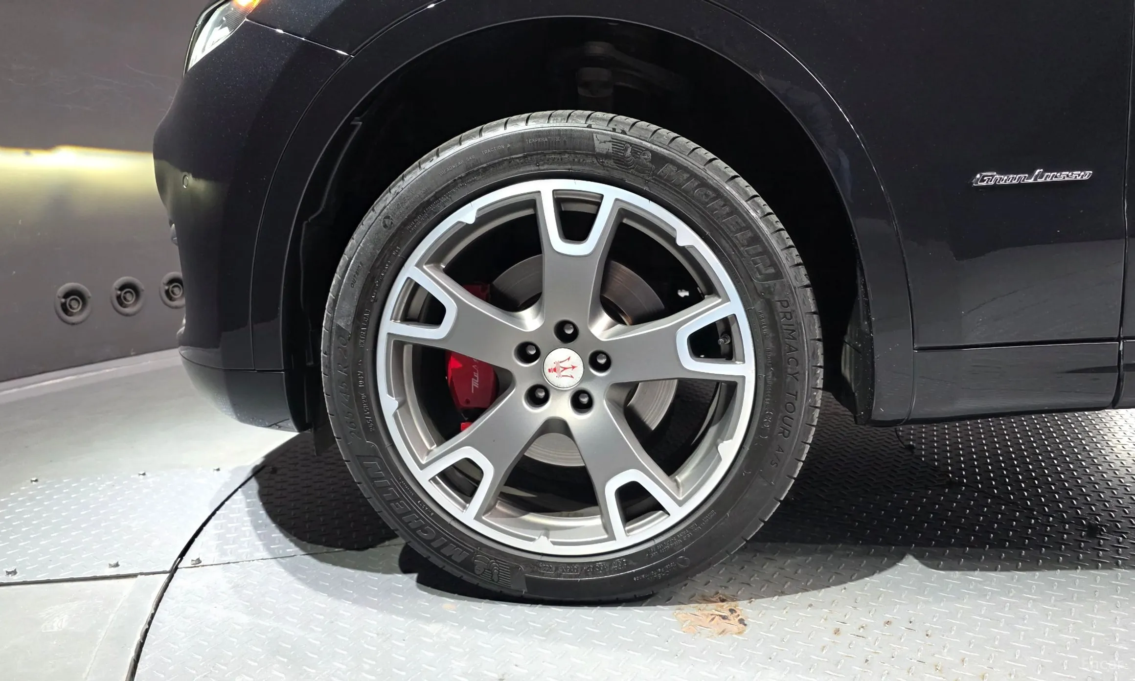 Maserati Levante превью 5