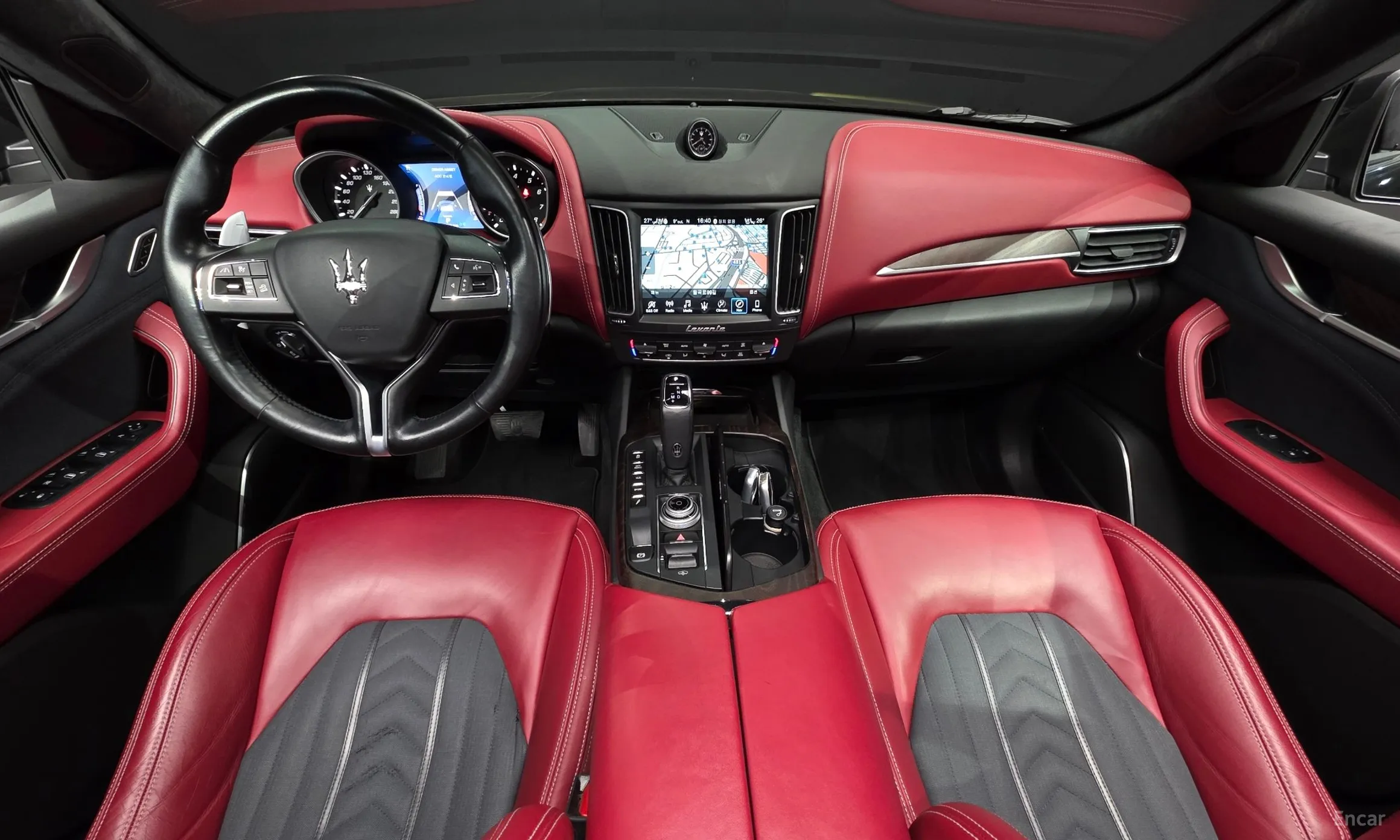 Maserati Levante превью 7