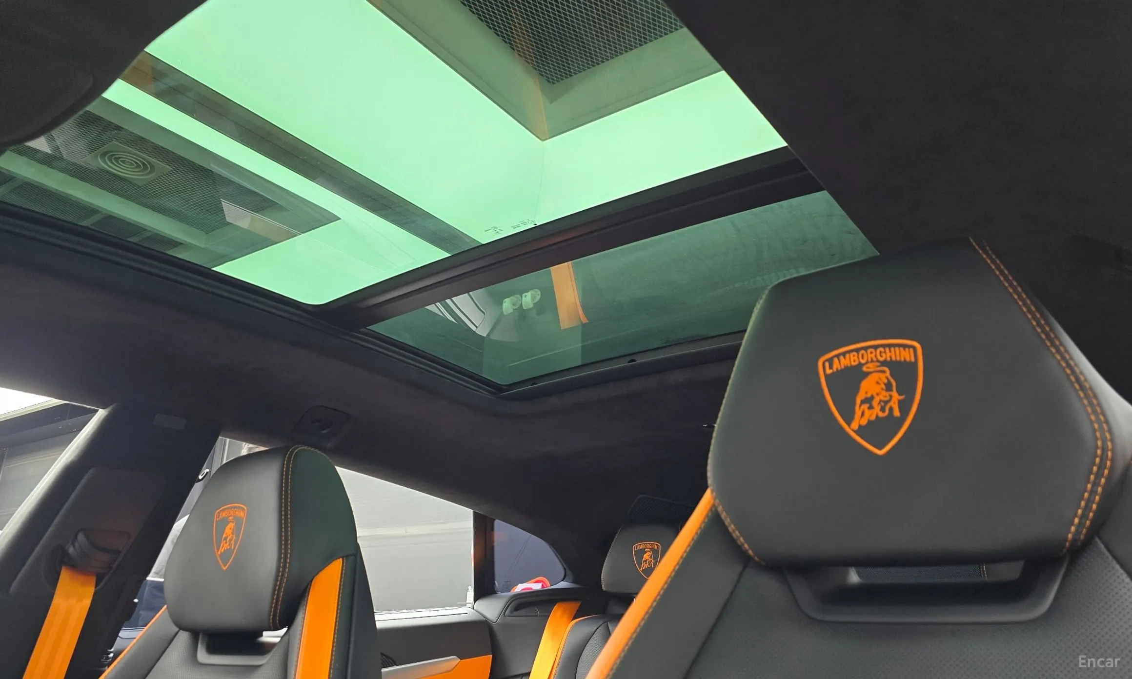 Lamborghini Urus превью 18