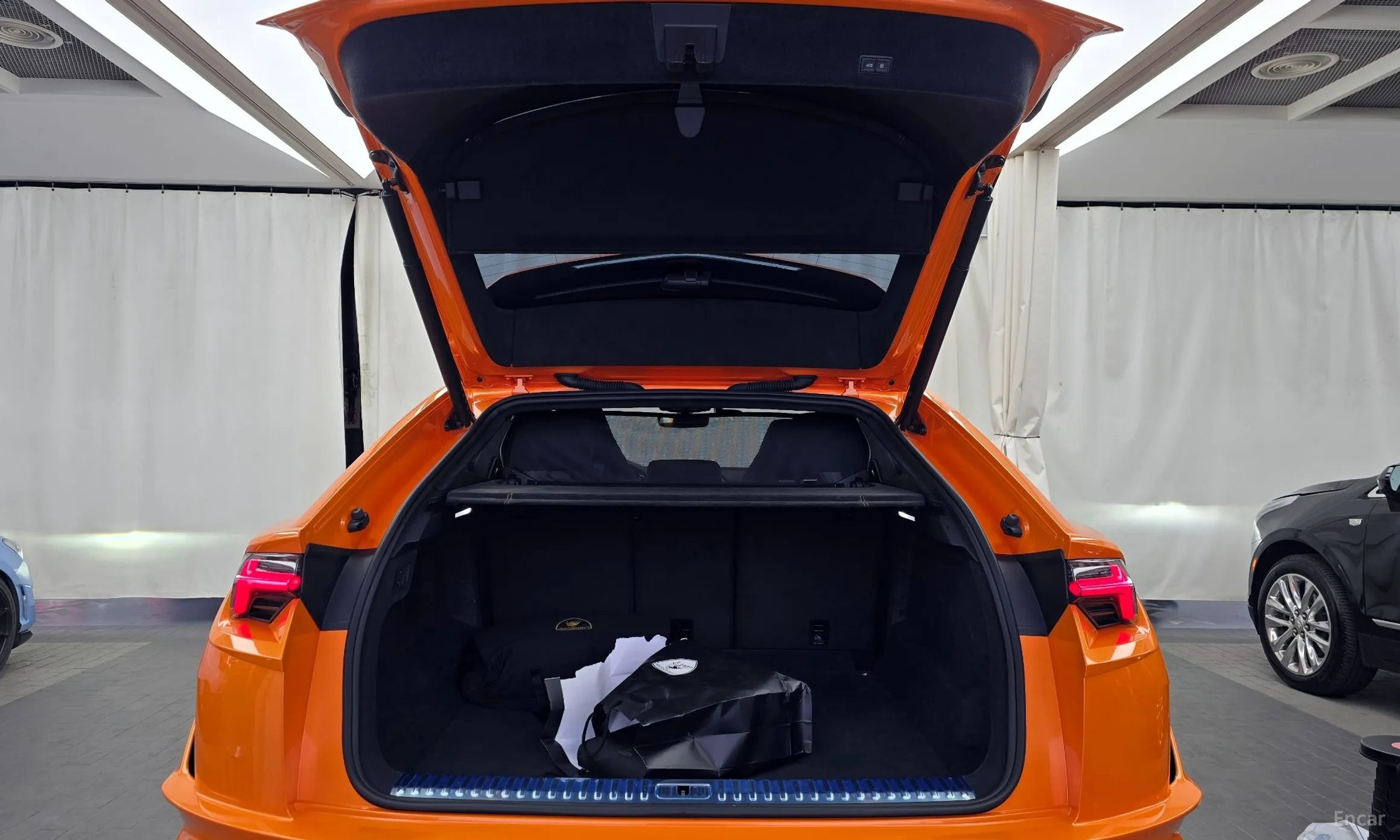 Lamborghini Urus превью 20