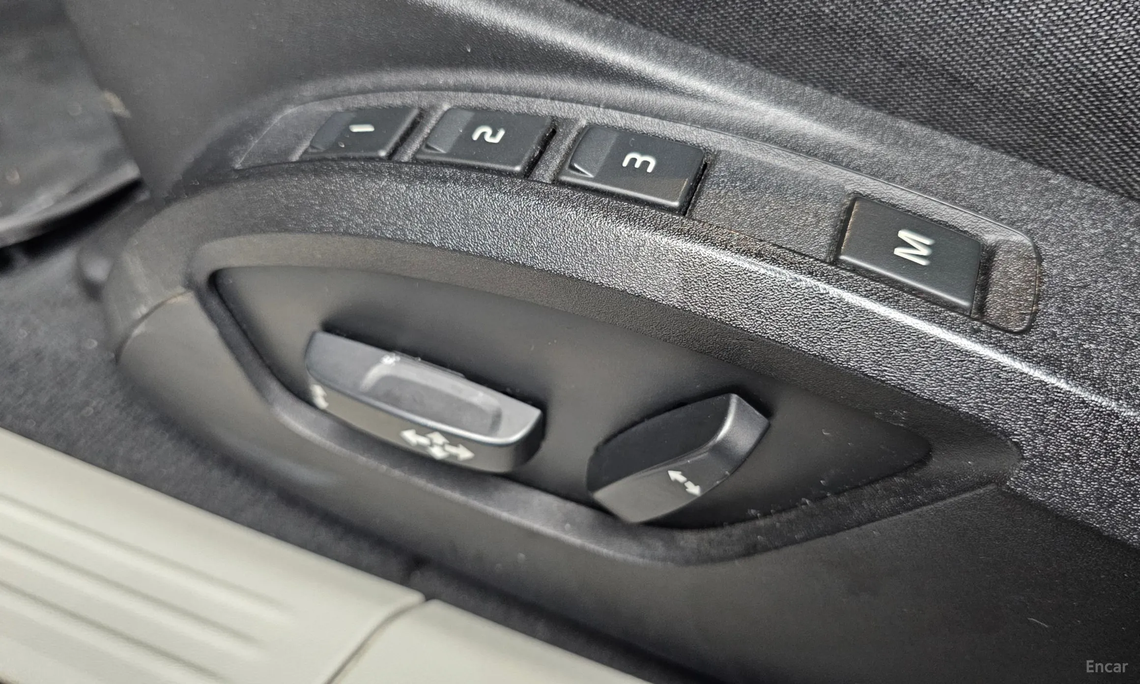 Volvo V40 превью 18