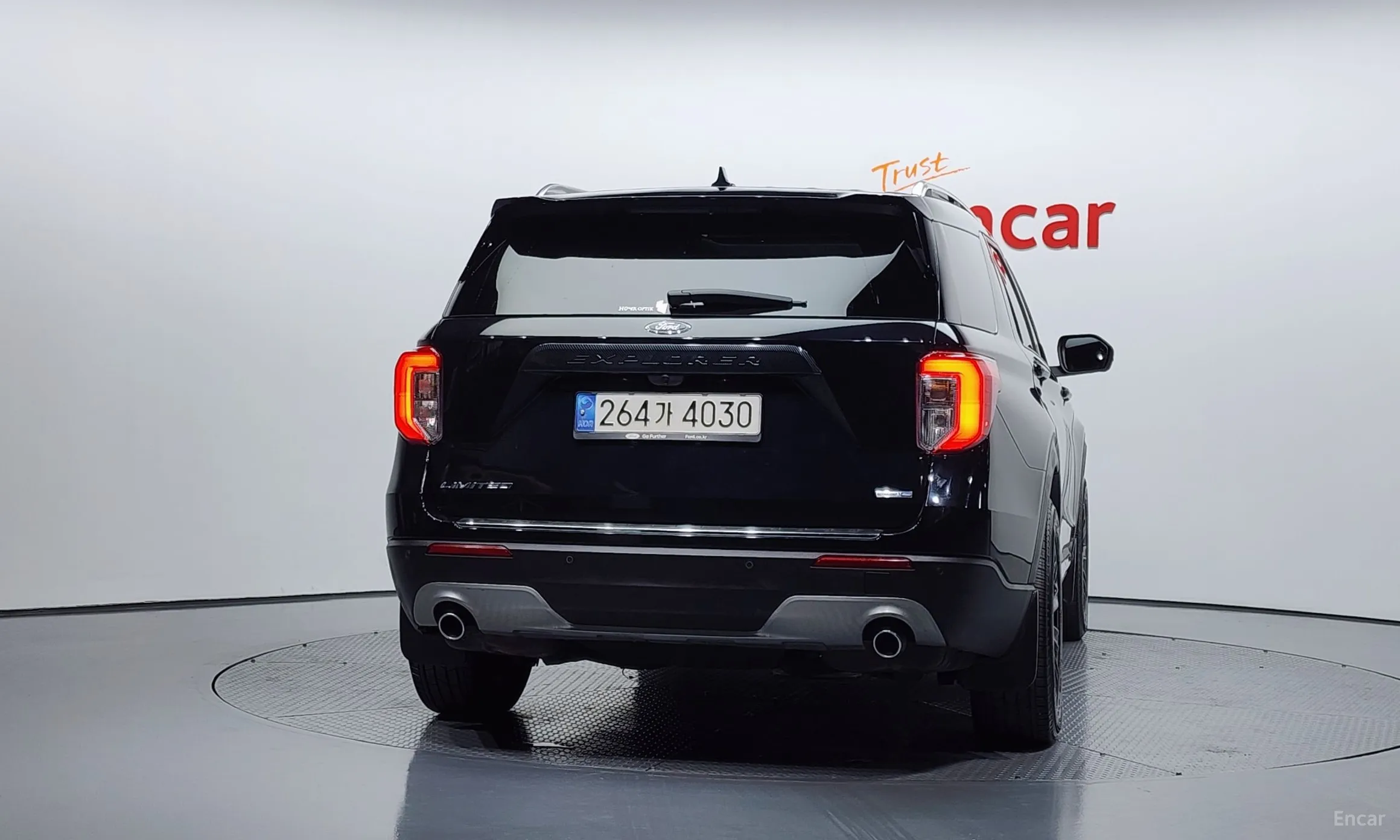 Ford Explorer 6th Generation превью 4