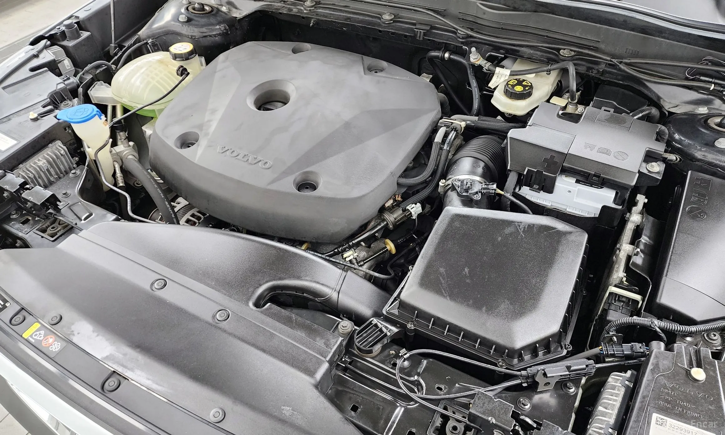 Volvo XC40 превью 6