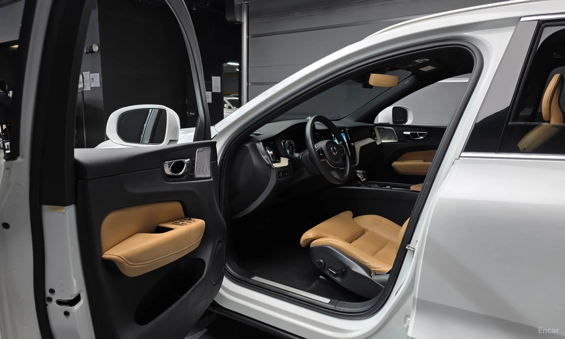 Volvo XC60 Gen 2 превью 11