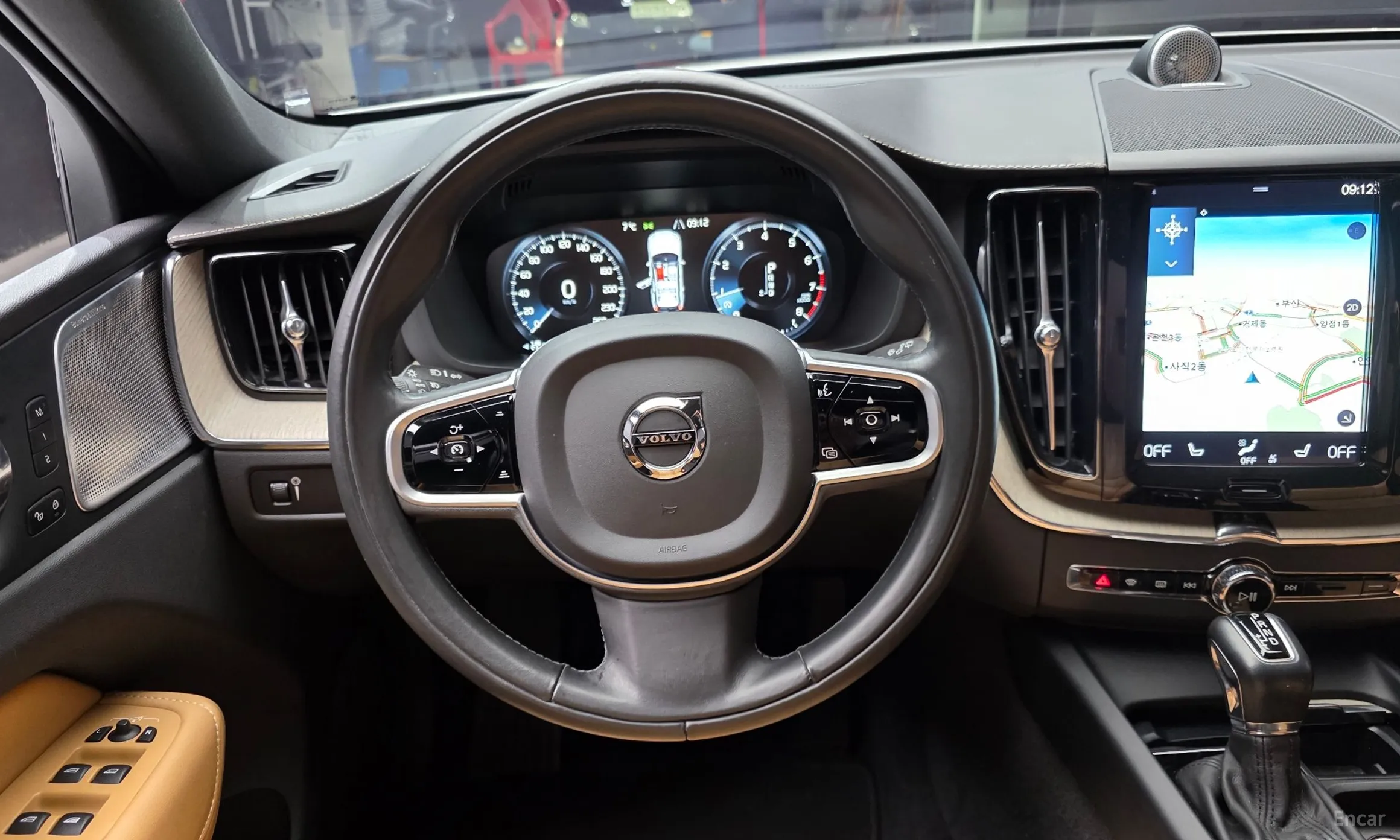 Volvo XC60 Gen 2 превью 13