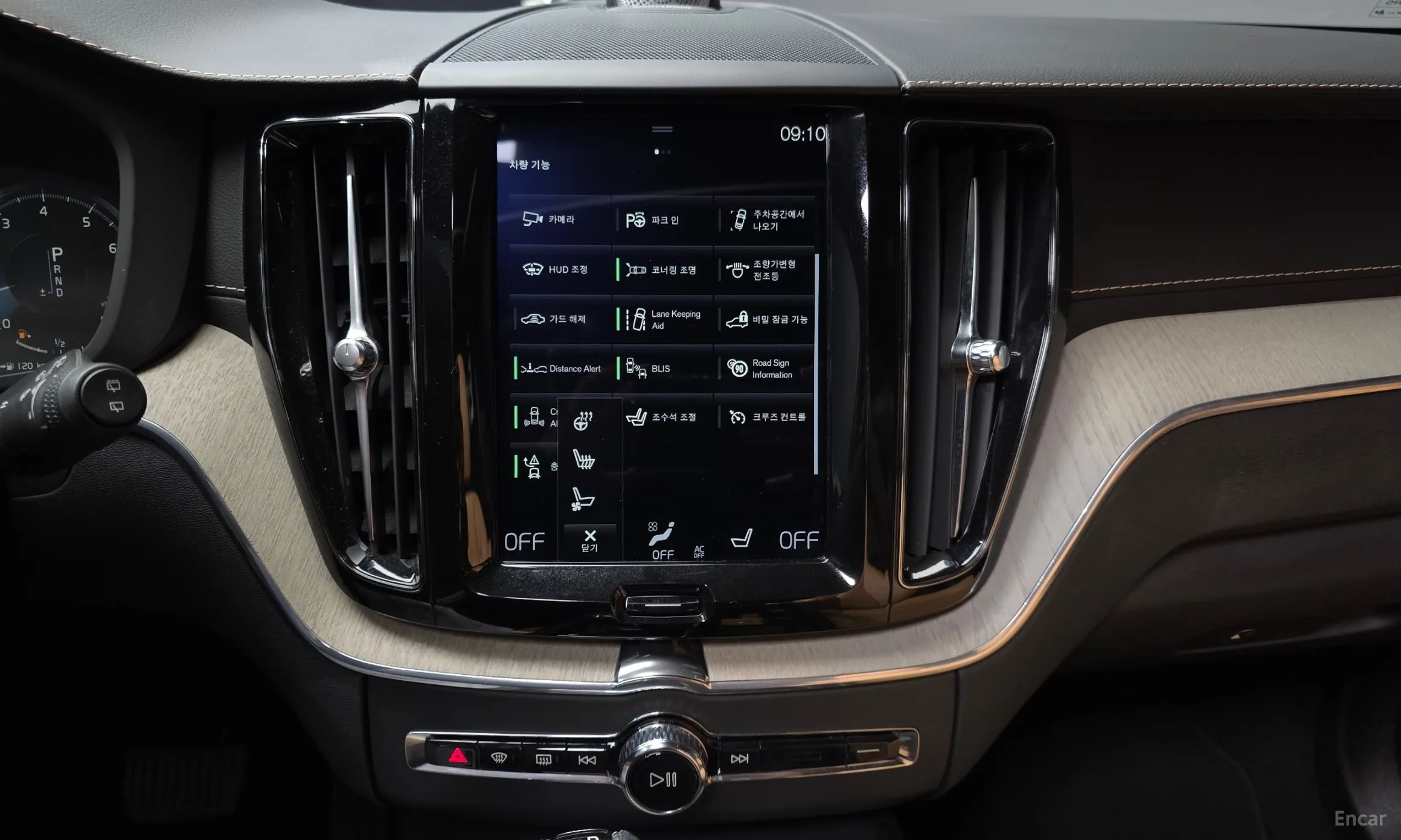 Volvo XC60 Gen 2 превью 14