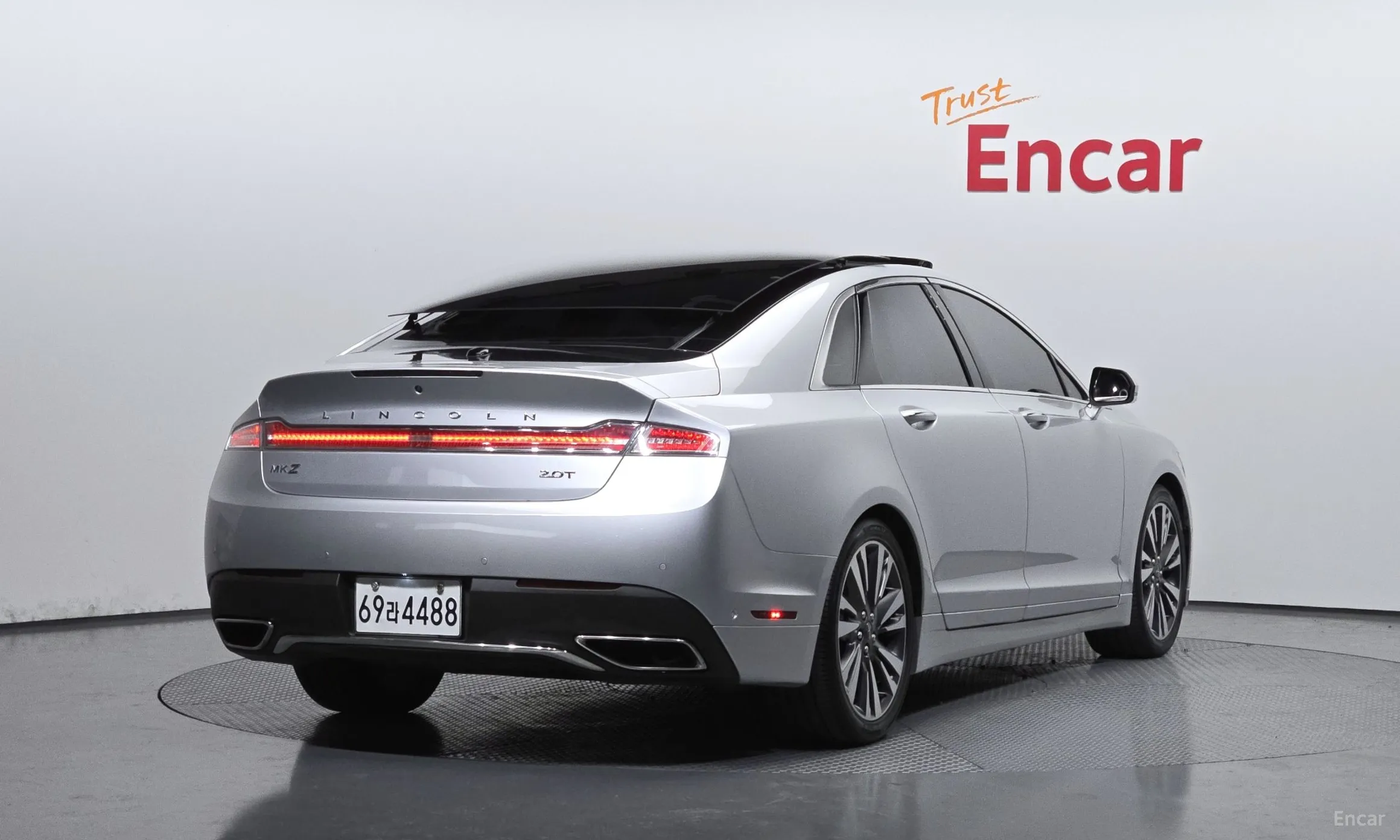 Lincoln New MKZ превью 2