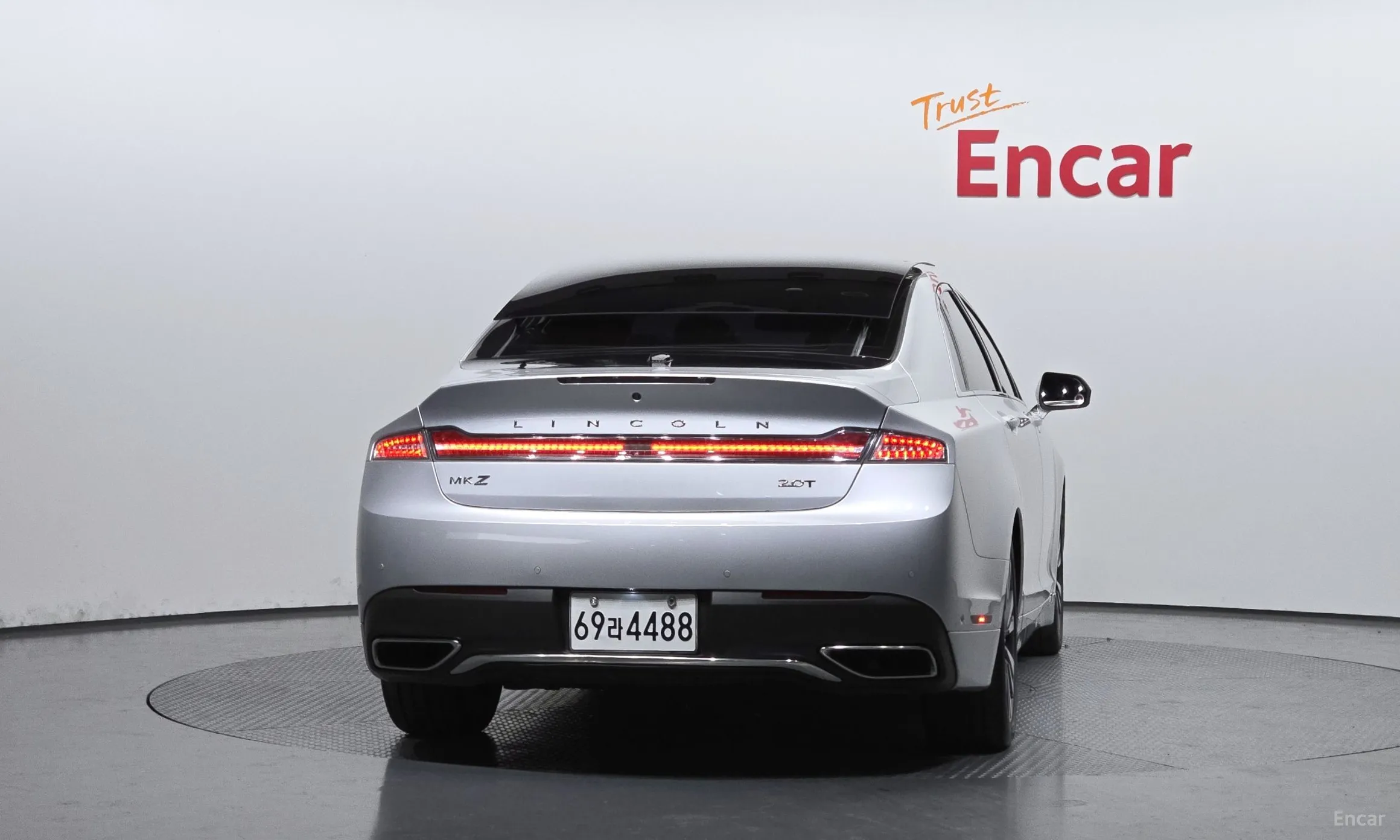 Lincoln New MKZ превью 4