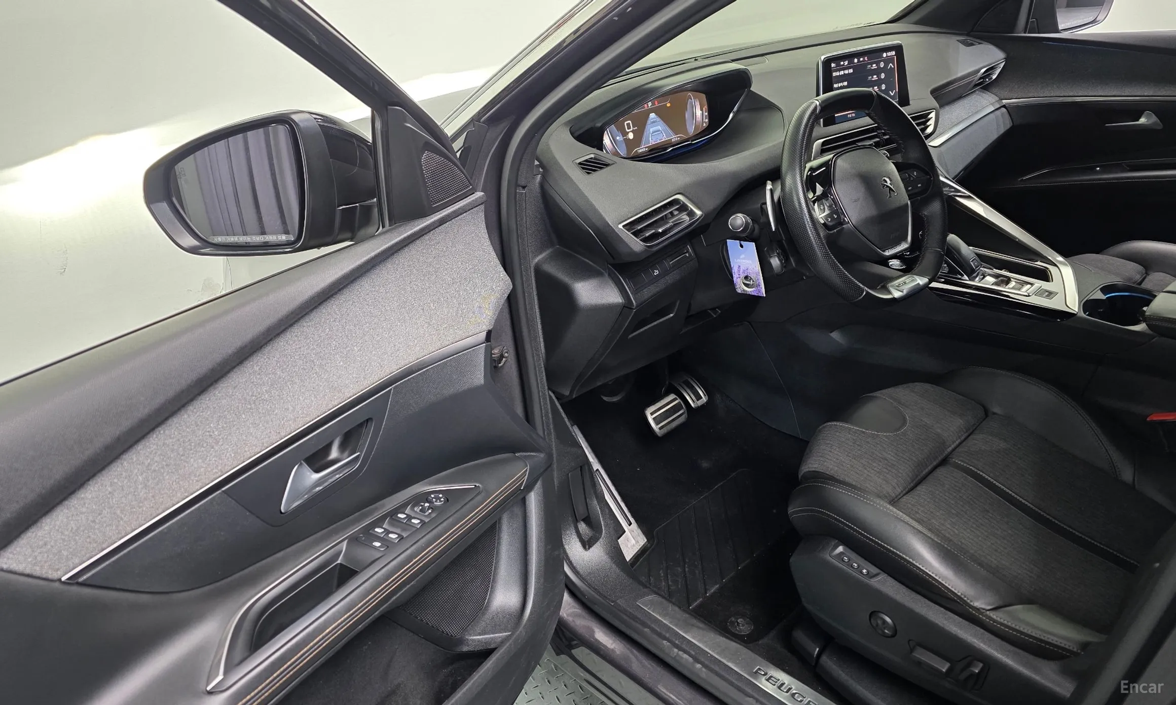 Peugeot 3008 2nd generation превью 12