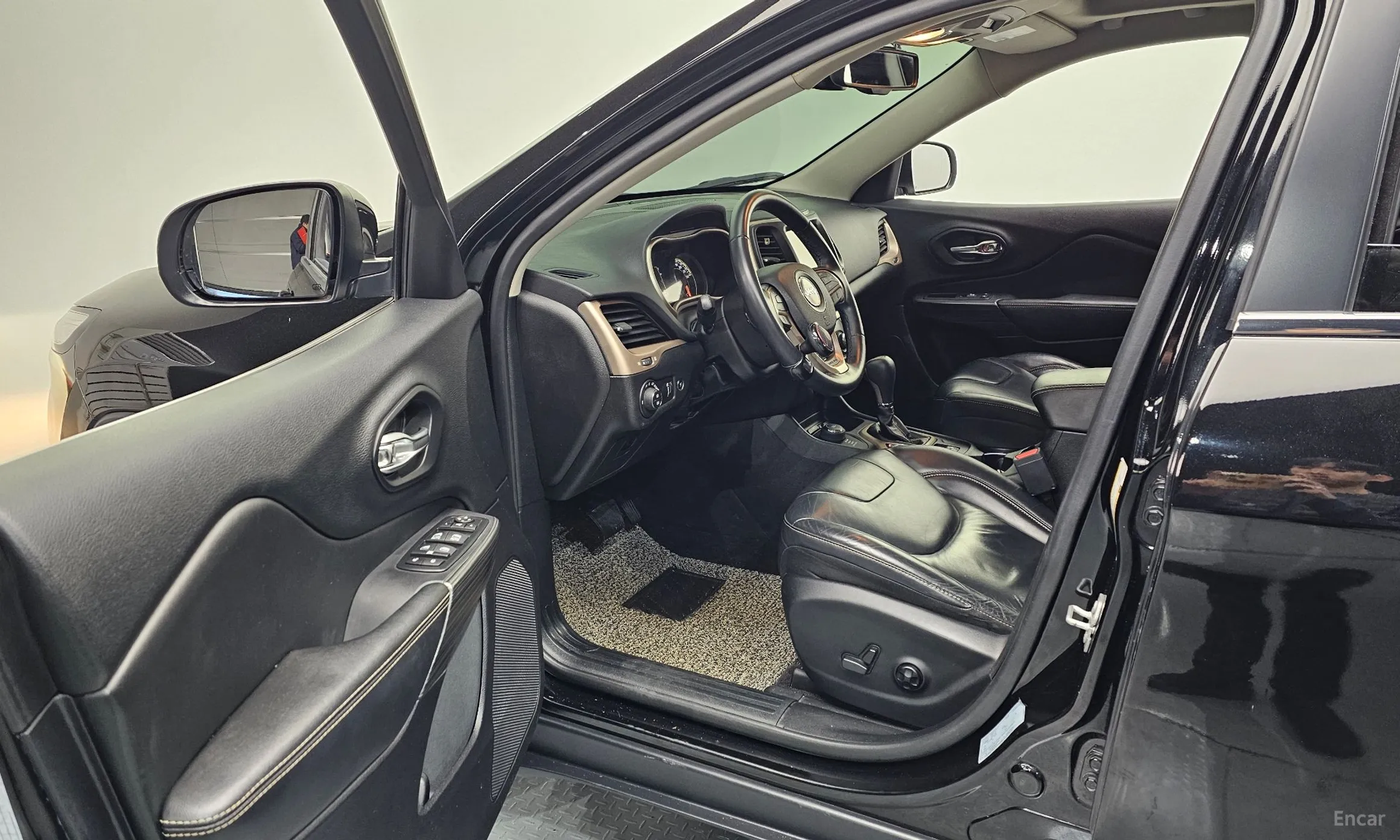 Jeep Cherokee (KL) превью 10