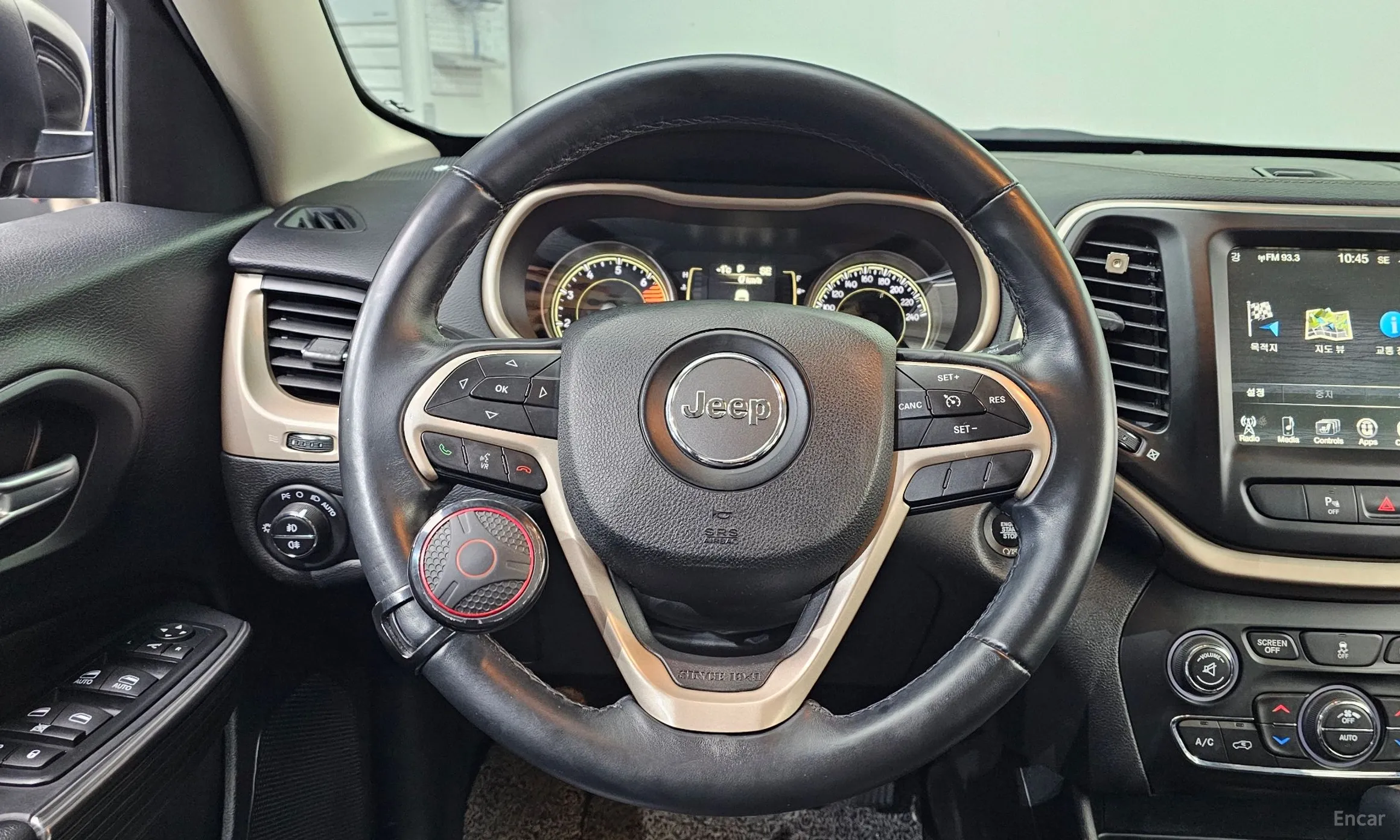 Jeep Cherokee (KL) превью 13