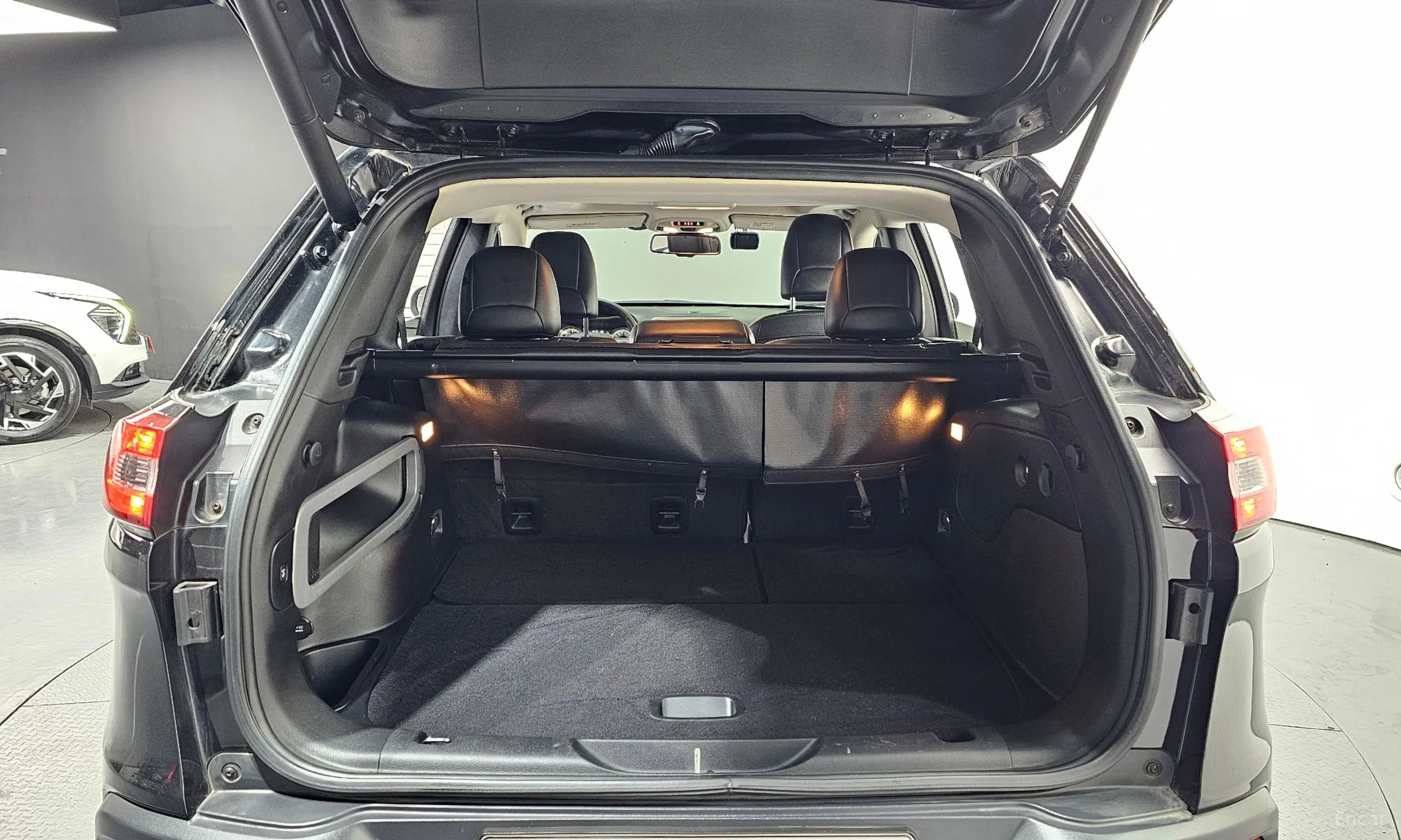 Jeep Cherokee (KL) превью 20