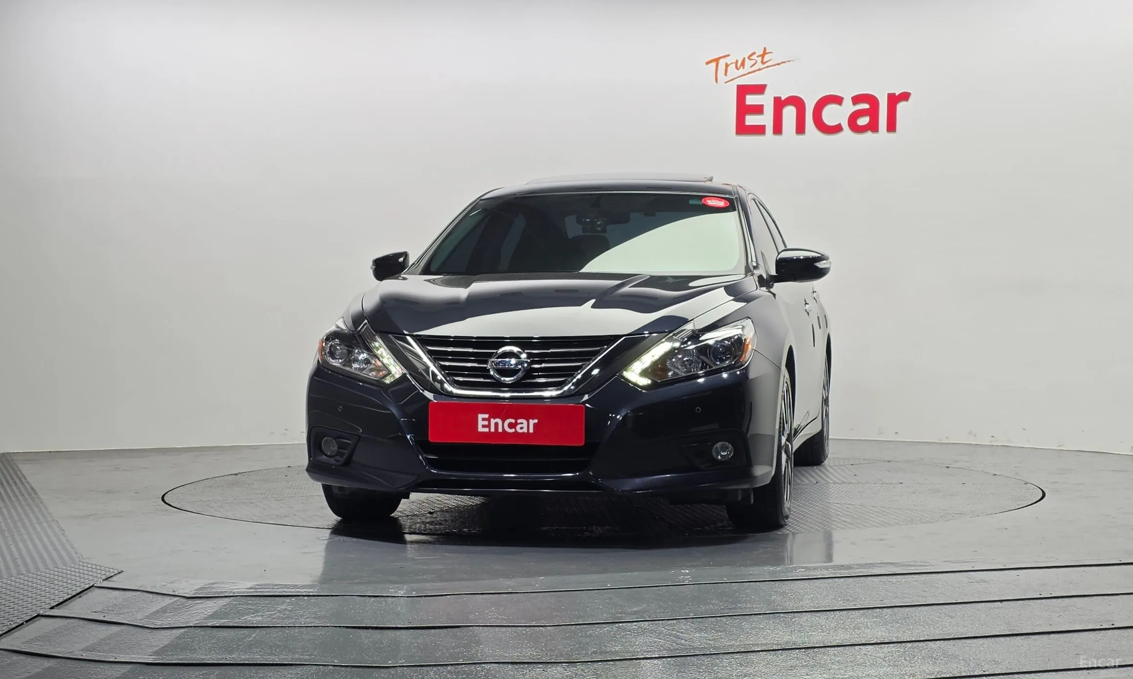 Nissan Altima превью 3