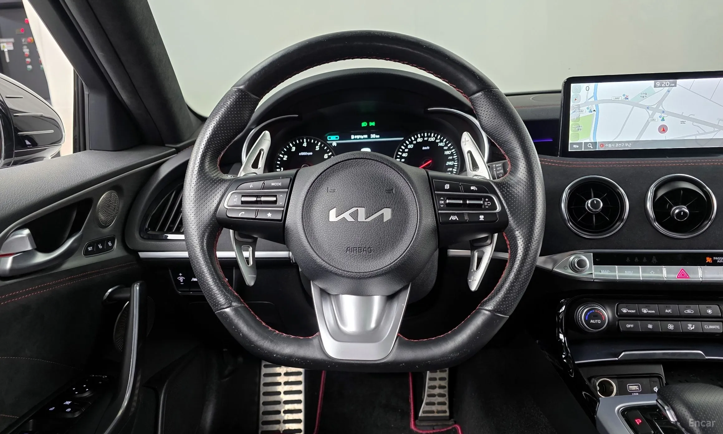 Kia Stinger Master превью 13
