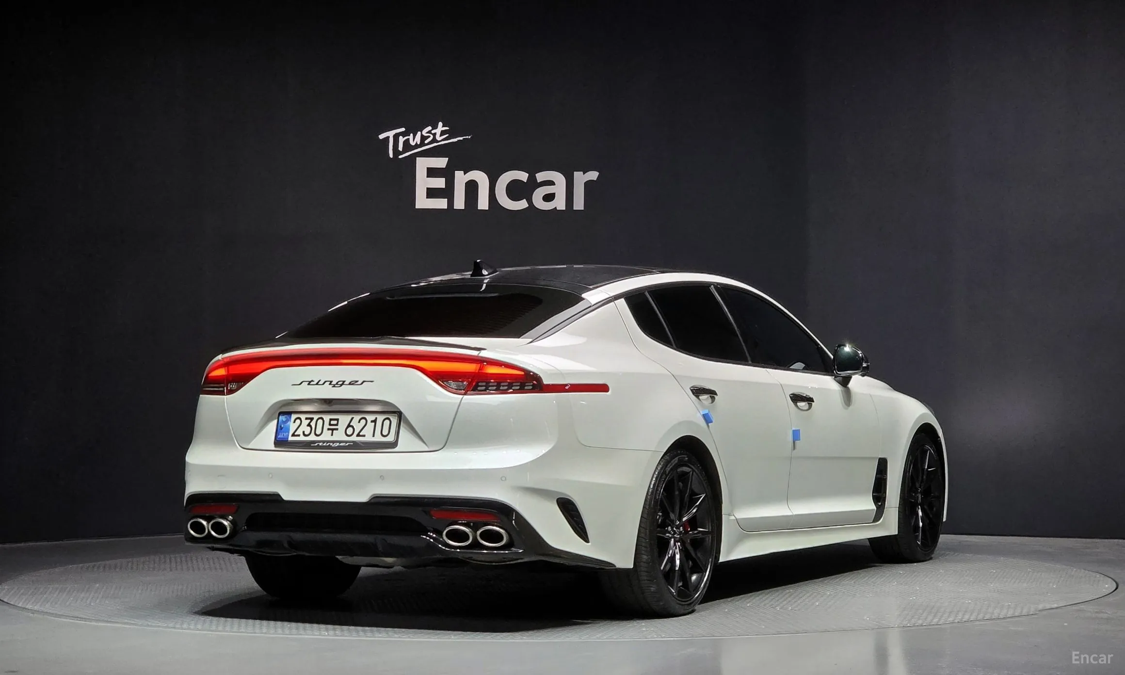 Kia Stinger Master