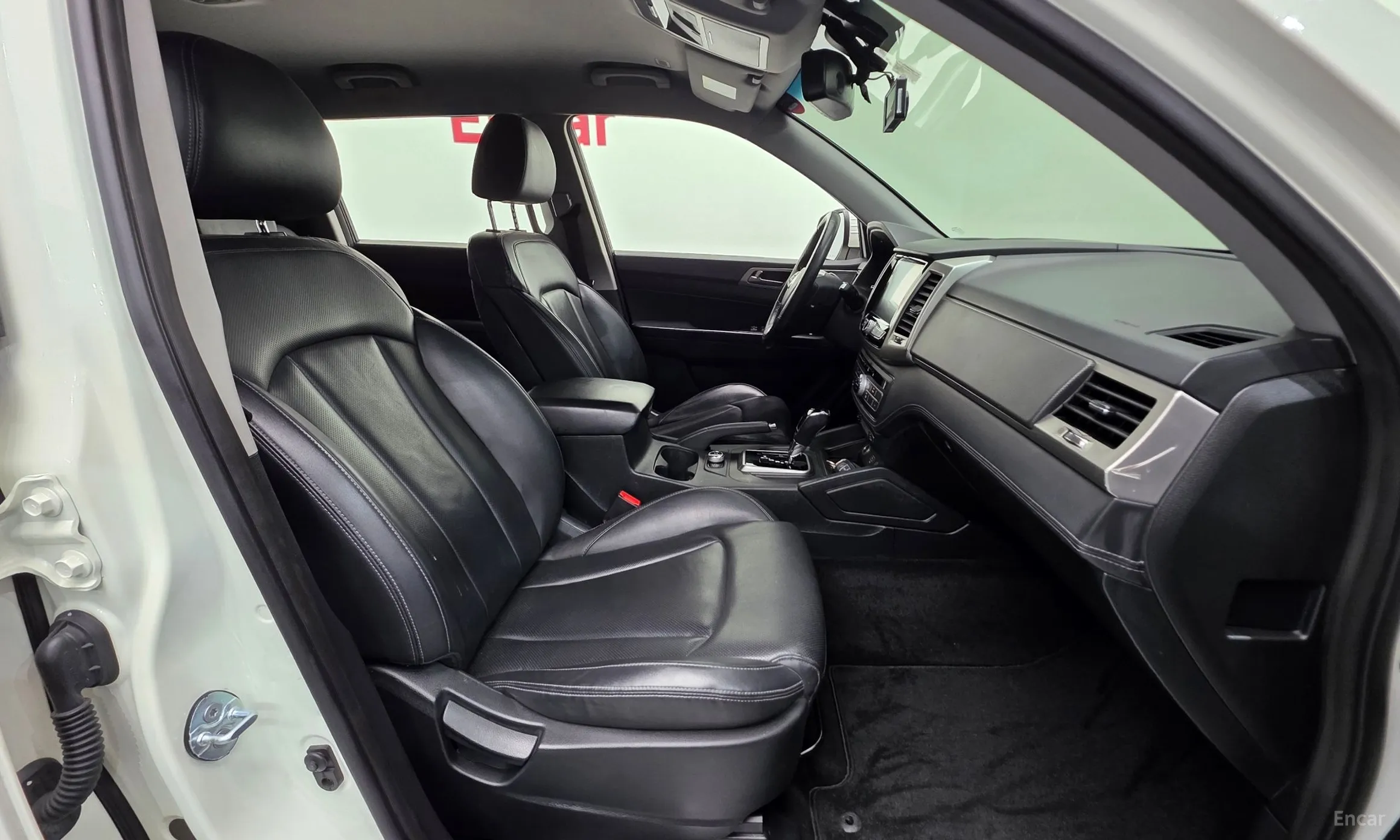 KG Mobility (SsangYong) Rexton Sports превью 10