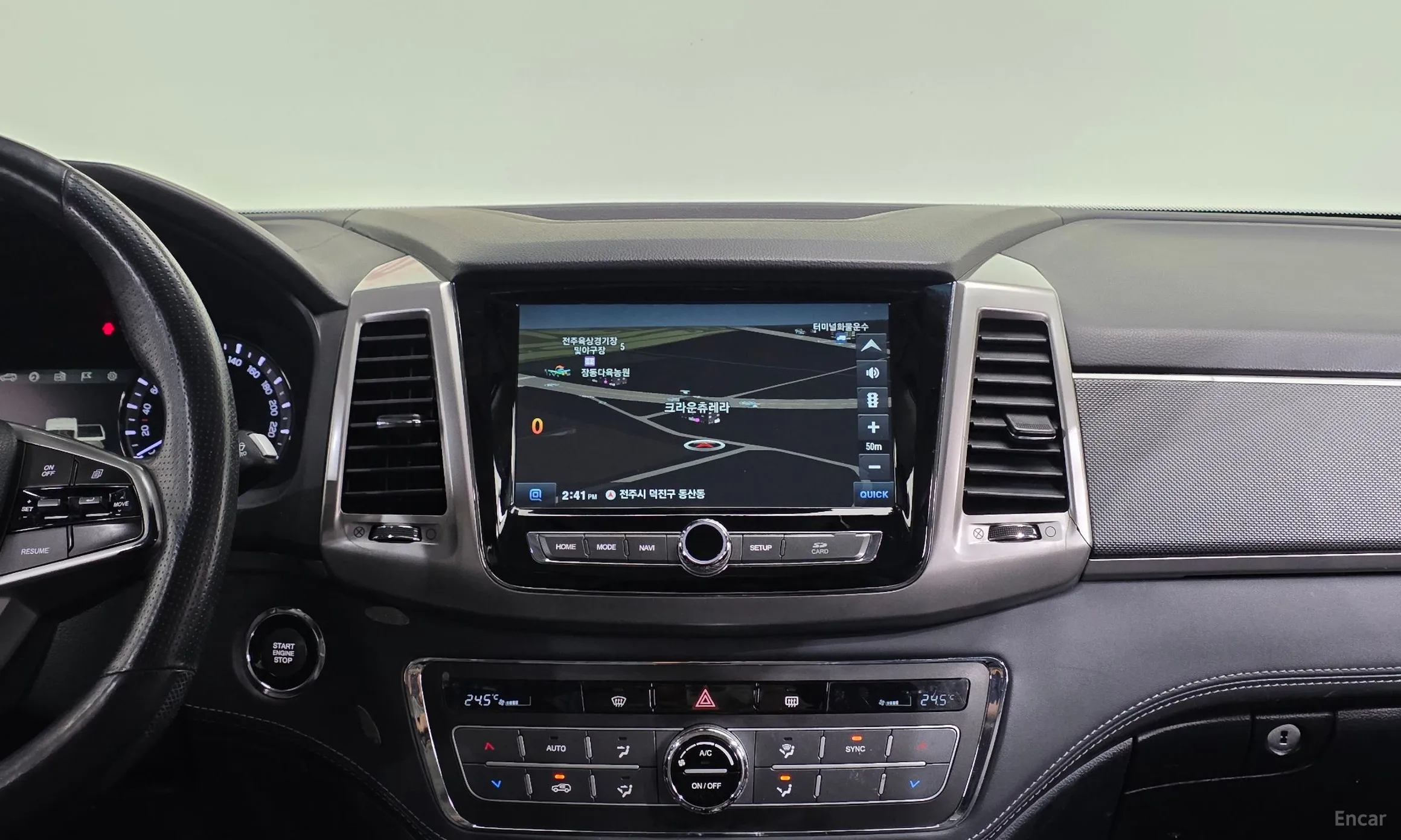 KG Mobility (SsangYong) Rexton Sports превью 16